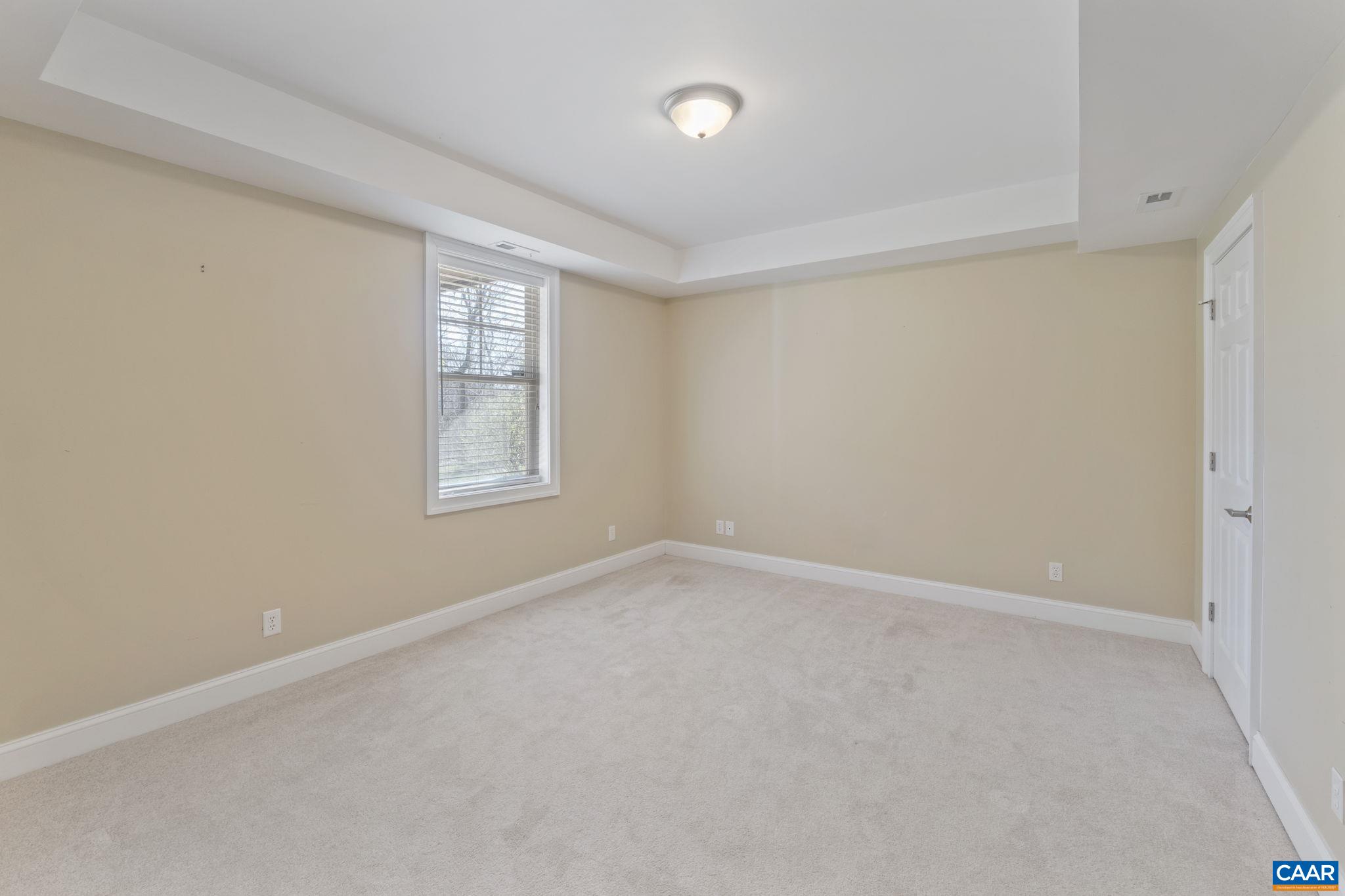 1141 ARDEN DR