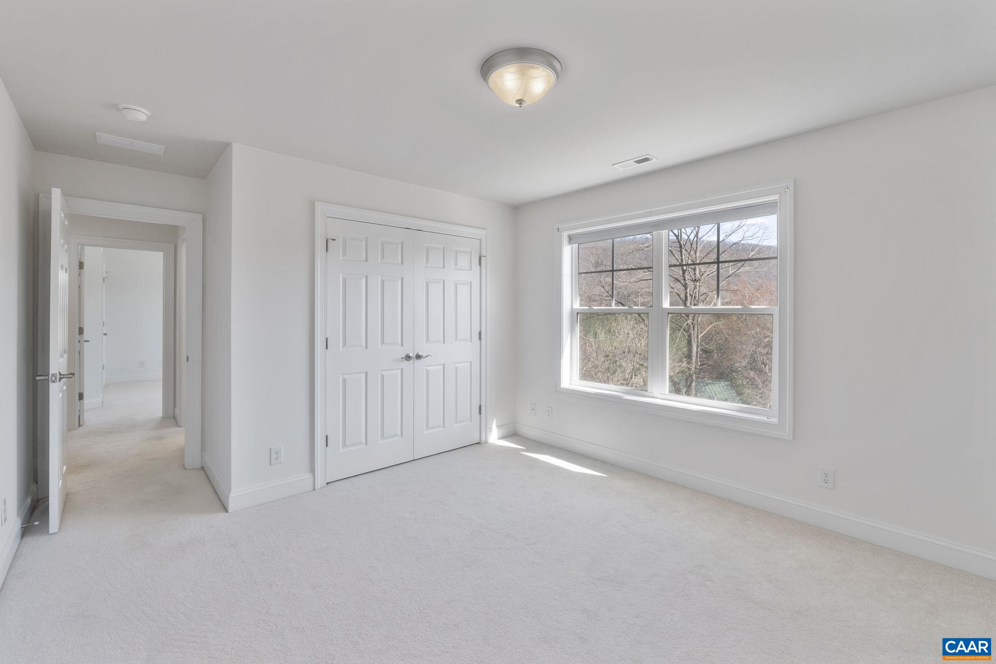 1141 ARDEN DR