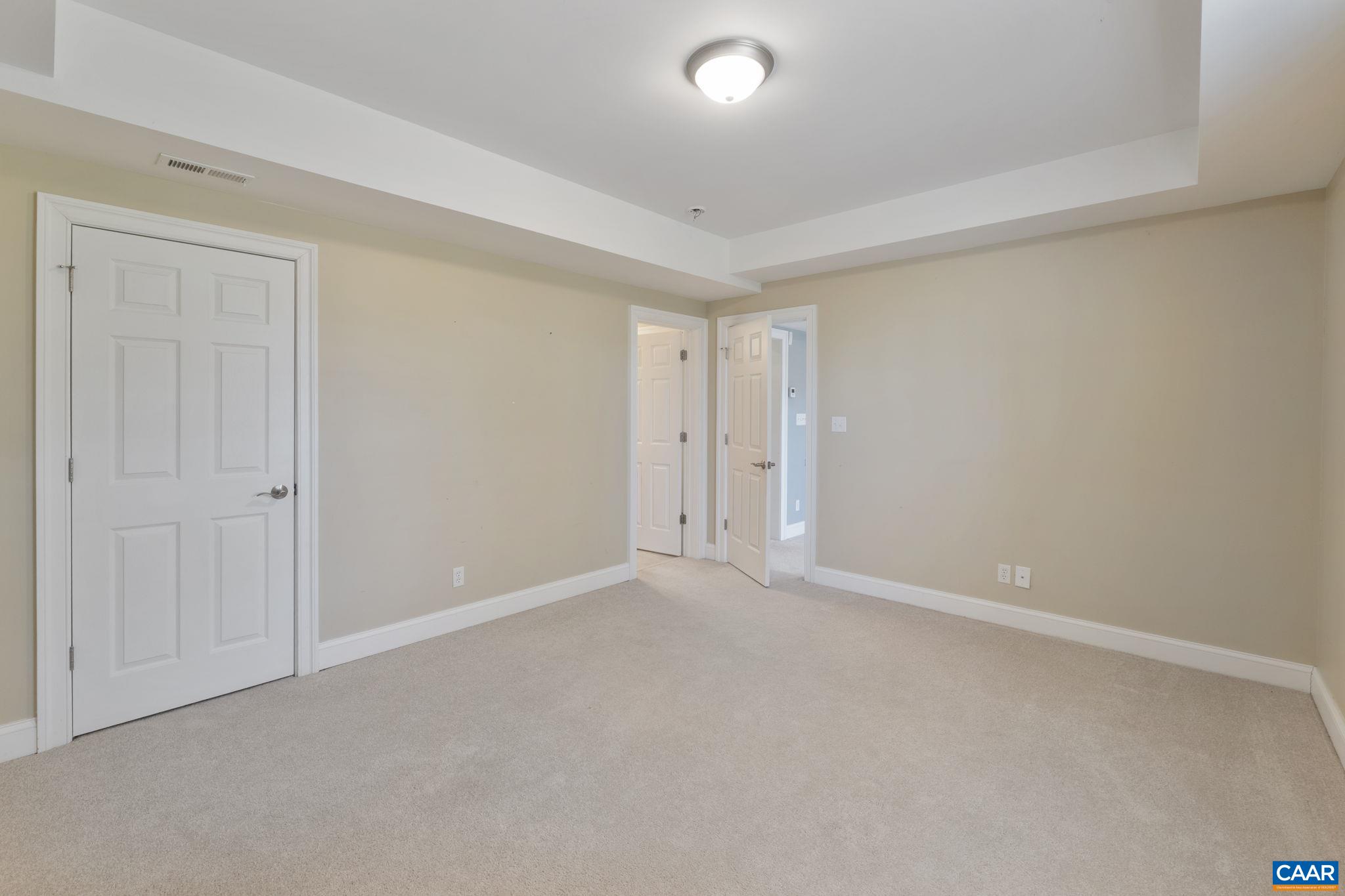 1141 ARDEN DR