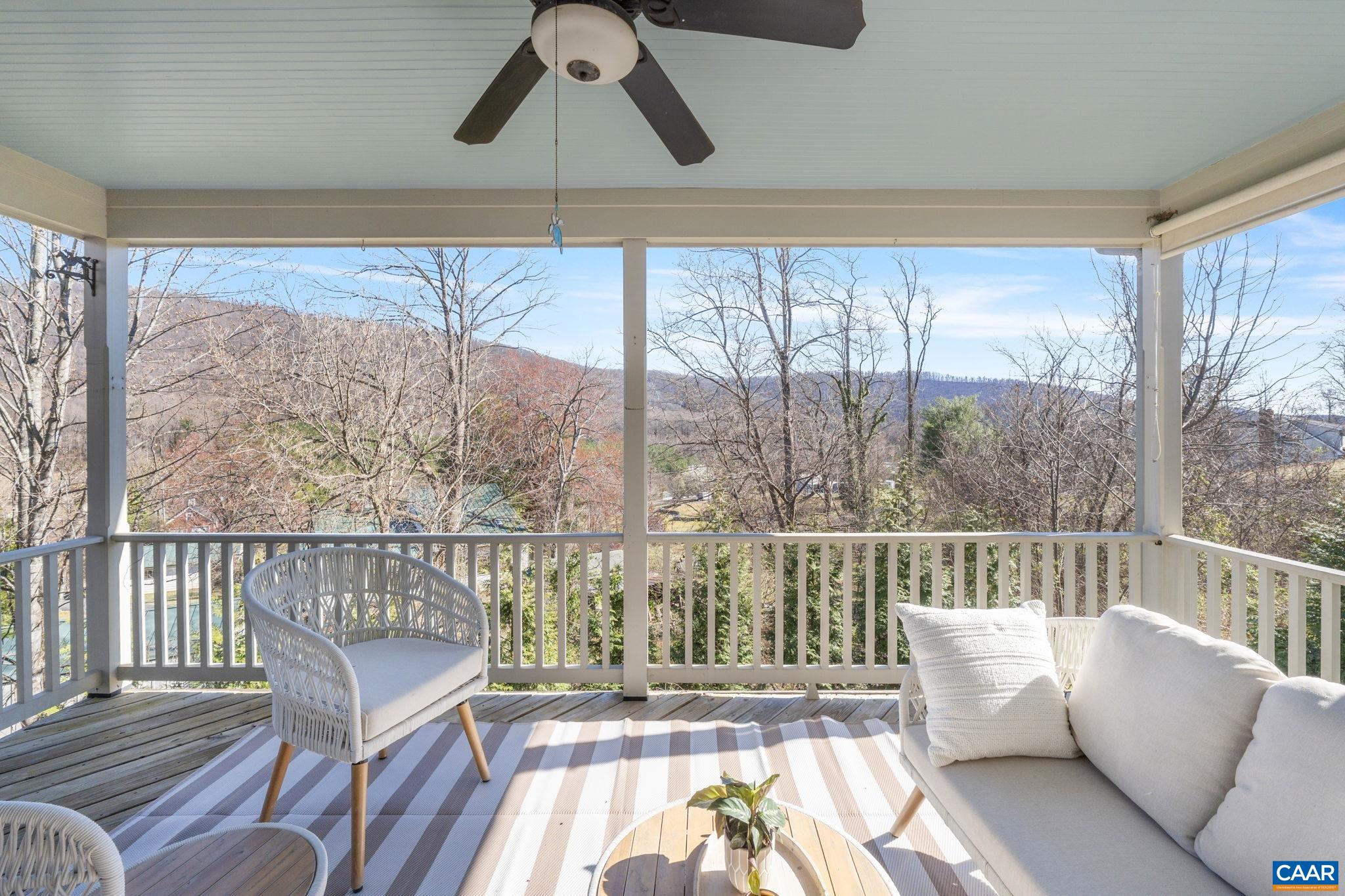 1141 ARDEN DR
