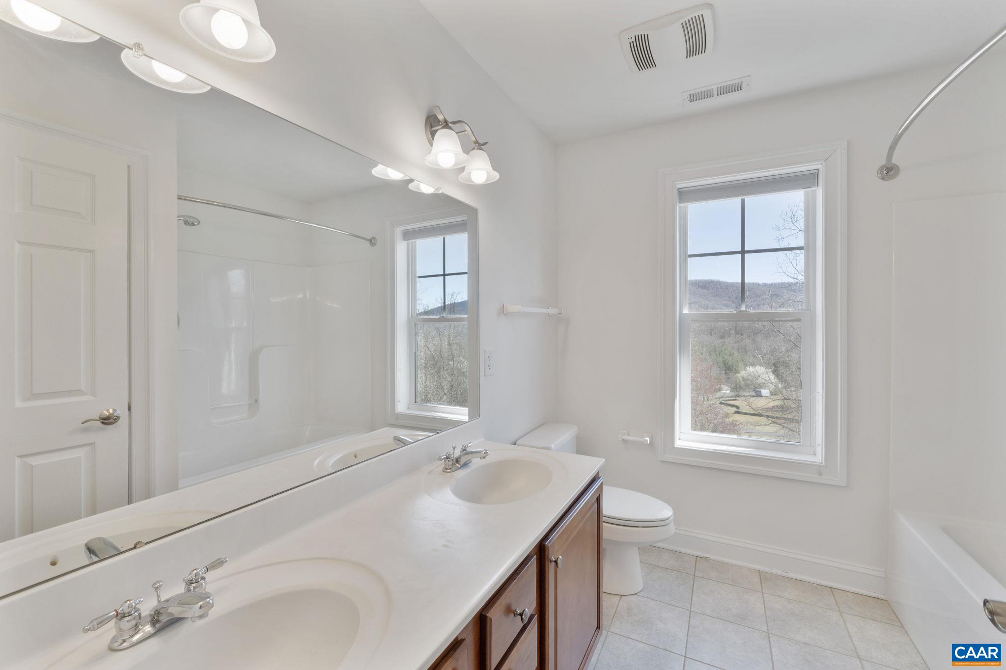 1141 ARDEN DR