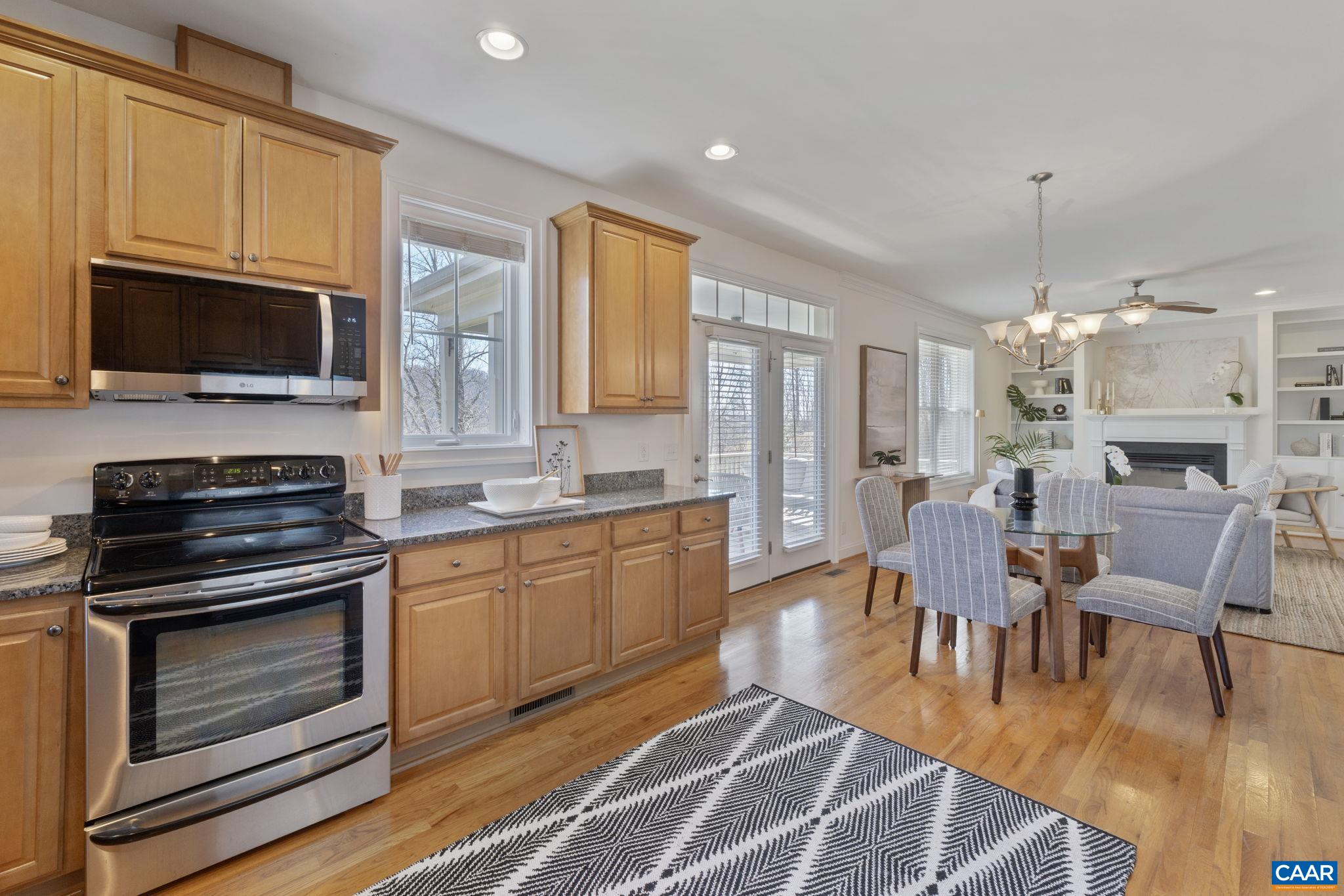 1141 ARDEN DR