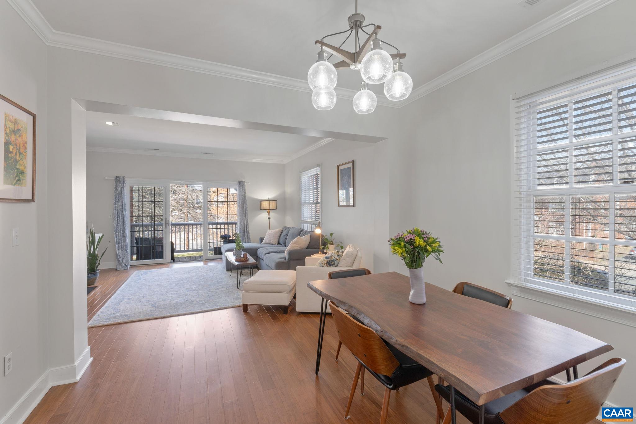 804 E JEFFERSON ST Unit: A18