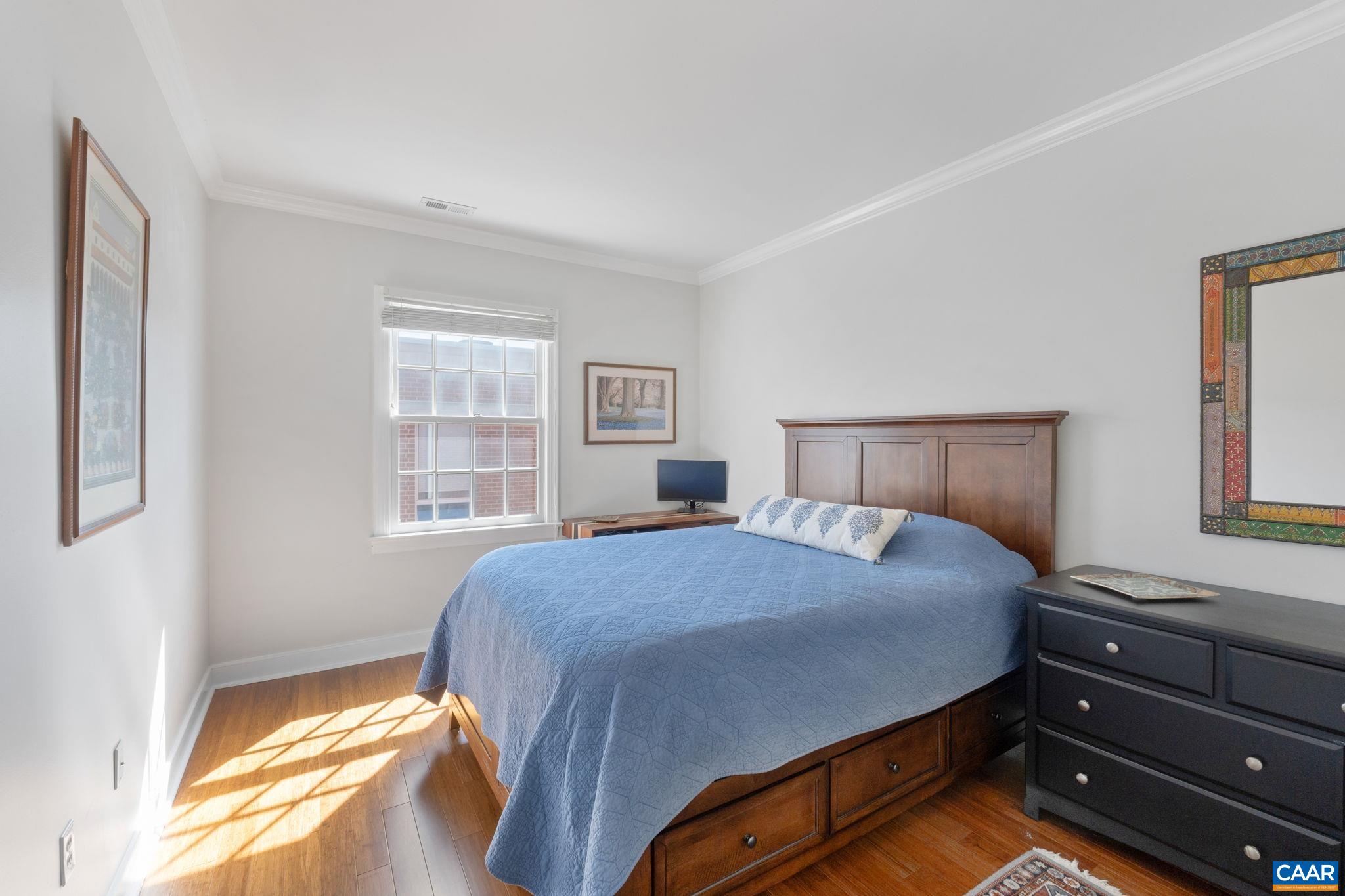 804 E JEFFERSON ST Unit: A18