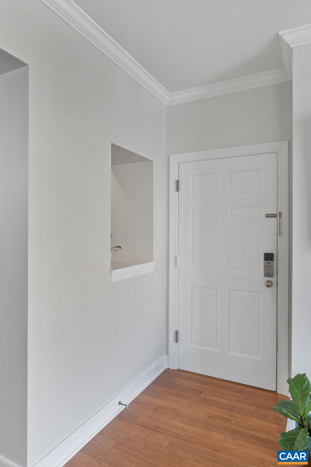 804 E JEFFERSON ST Unit: A18