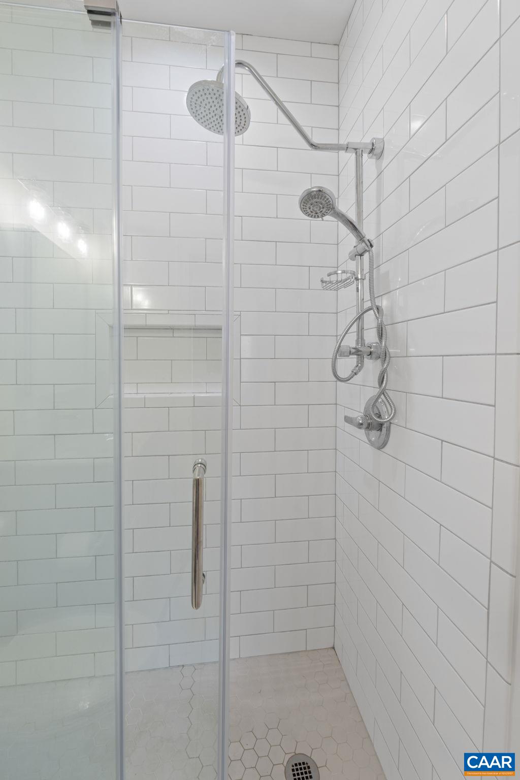 804 E JEFFERSON ST Unit: A18