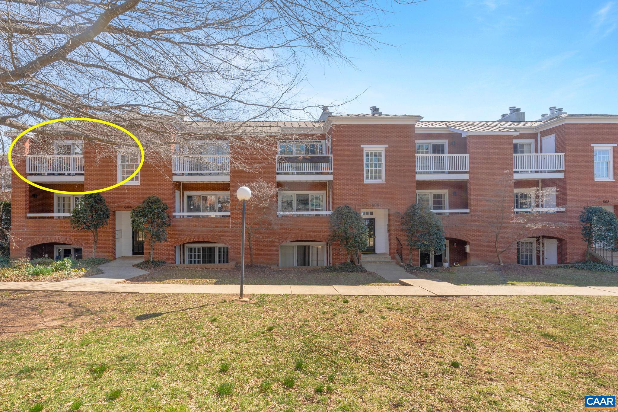 804 E JEFFERSON ST Unit: A18