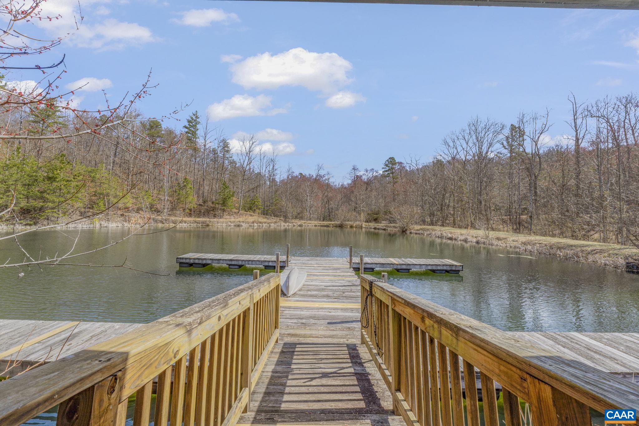 735 LAUREL RD