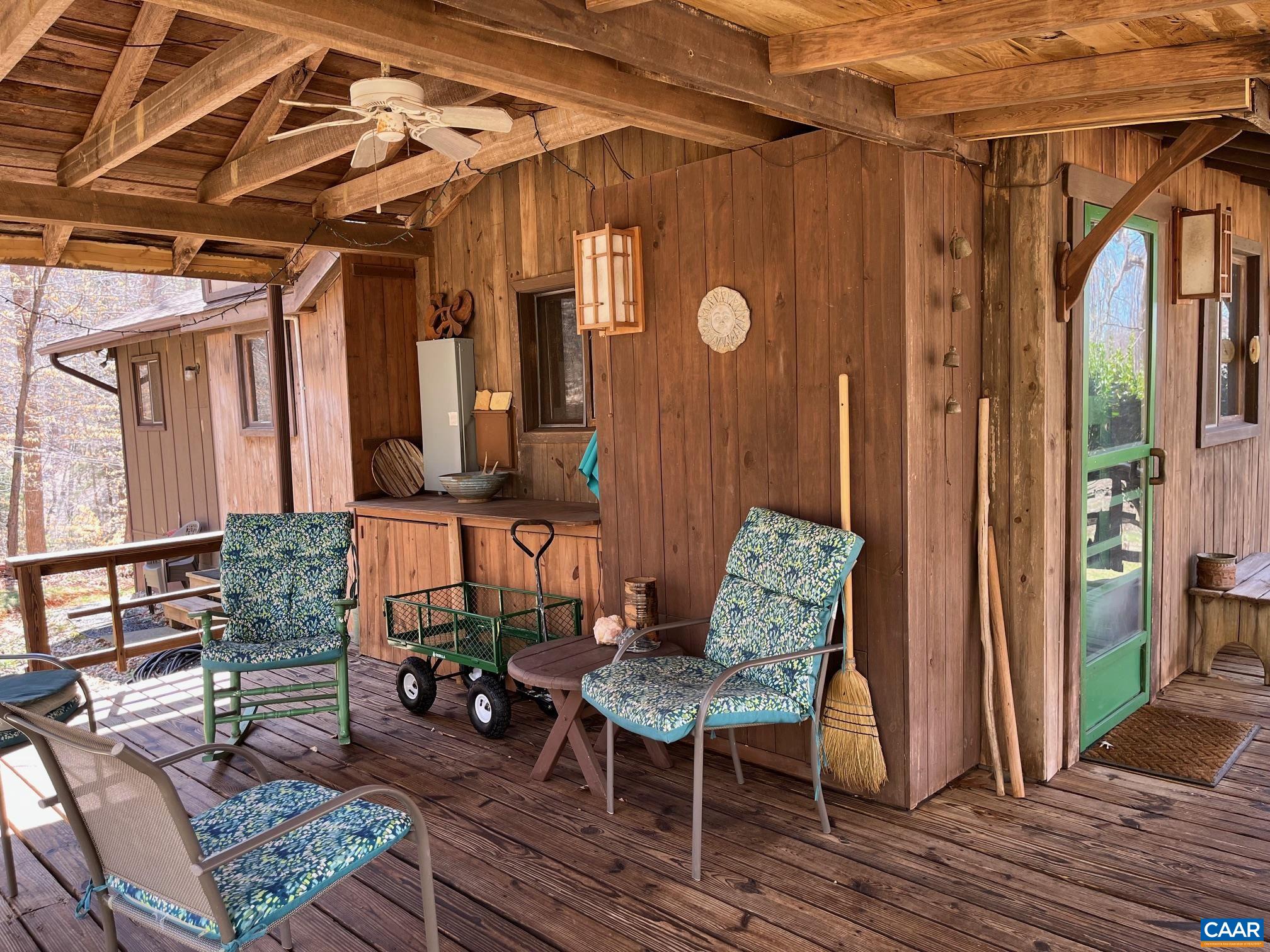 2839 OLD ROBERTS MOUNTAIN RD