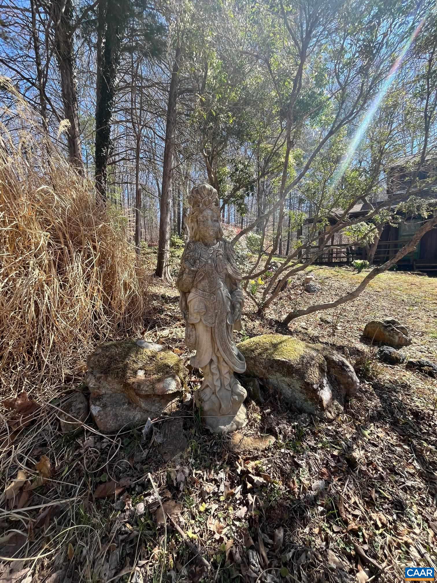 2839 OLD ROBERTS MOUNTAIN RD