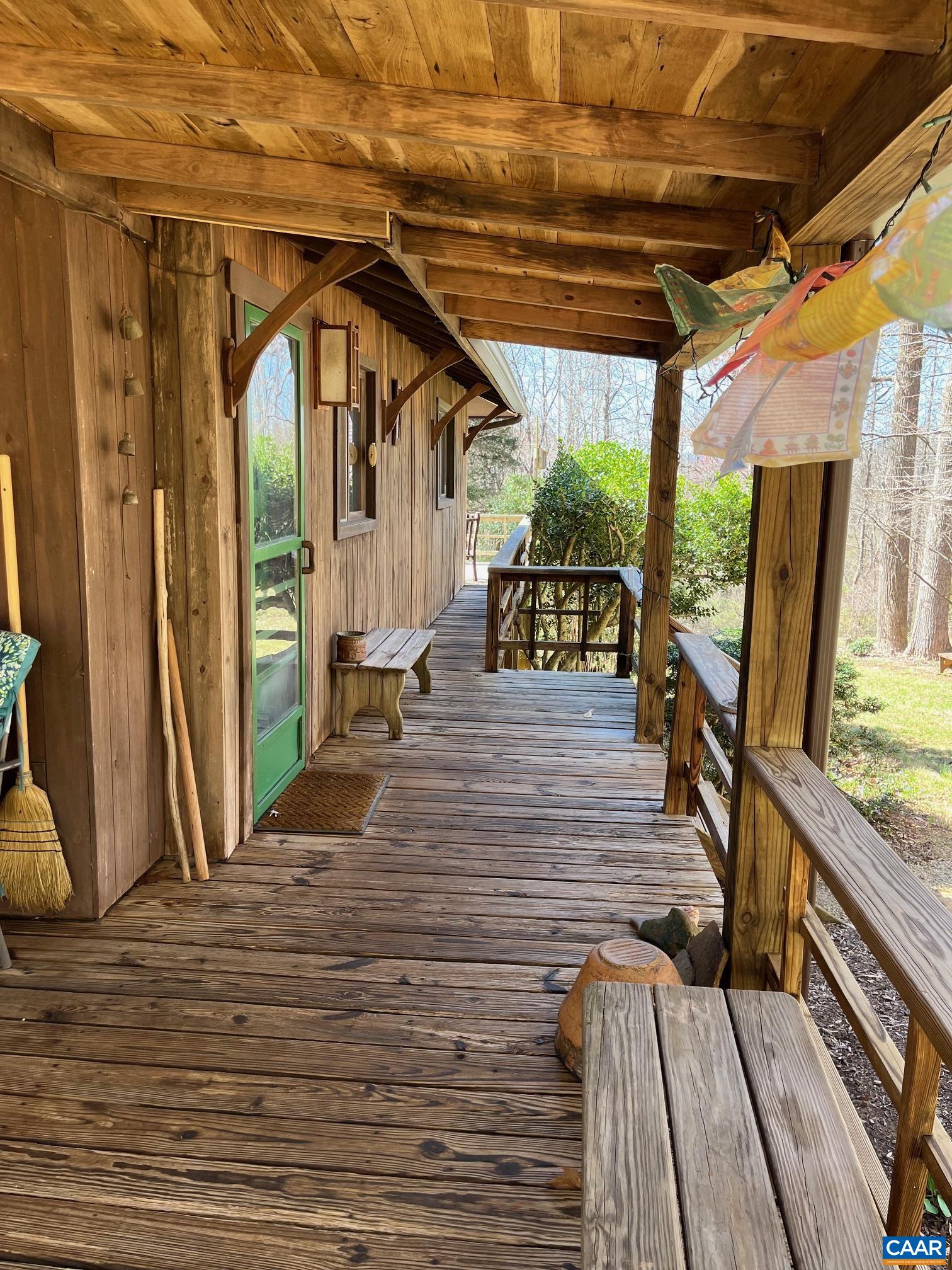 2839 OLD ROBERTS MOUNTAIN RD