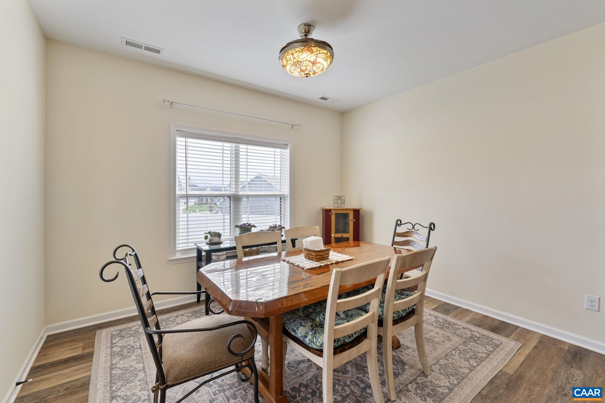 138 LINDBURGH DR