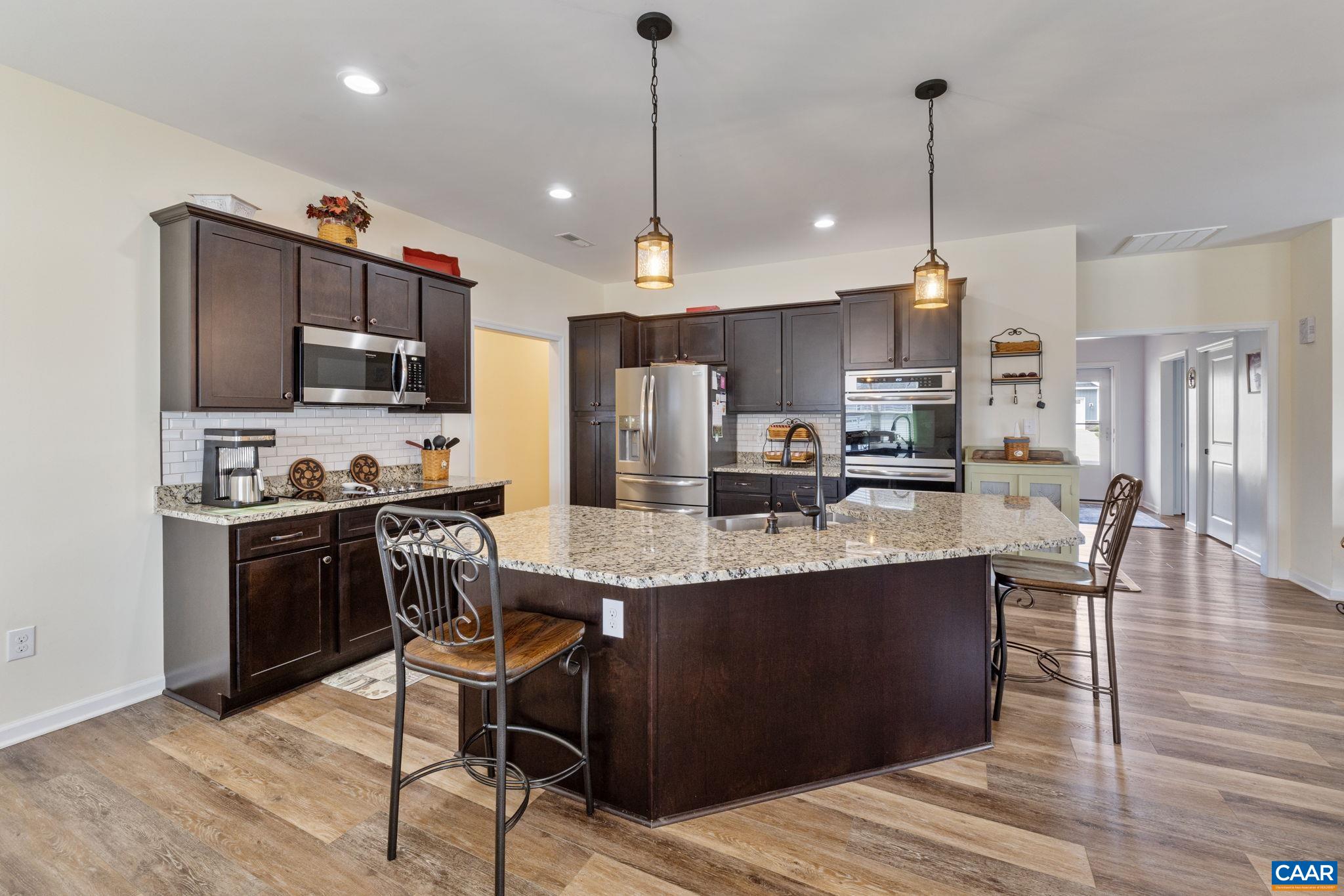 138 LINDBURGH DR