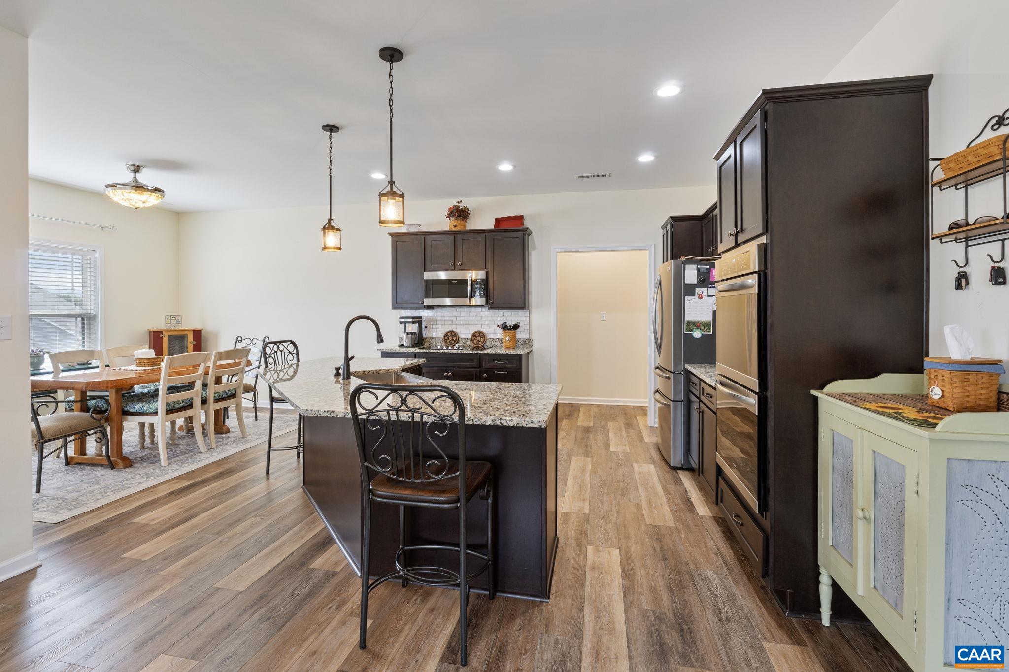 138 LINDBURGH DR