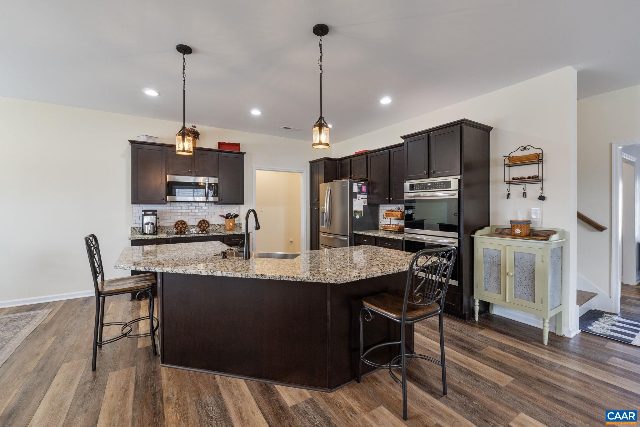 138 LINDBURGH DR