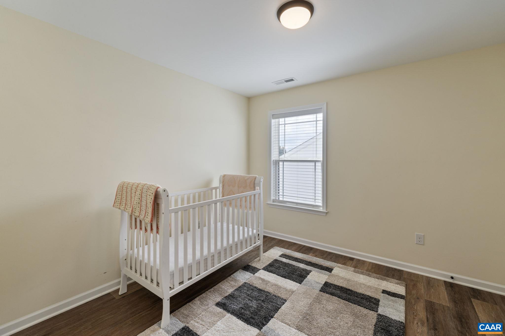 138 LINDBURGH DR