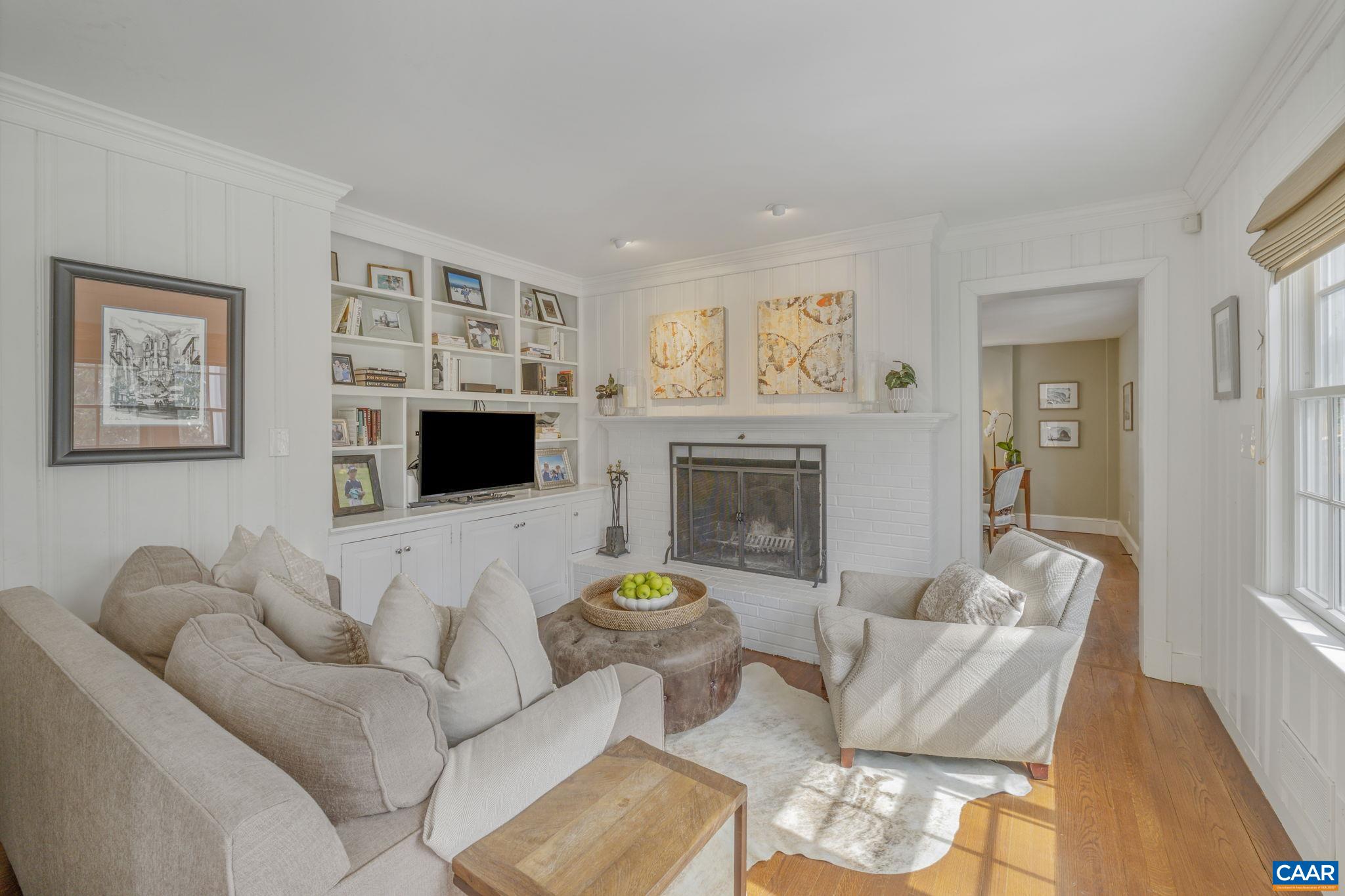 849 FLORDON DR