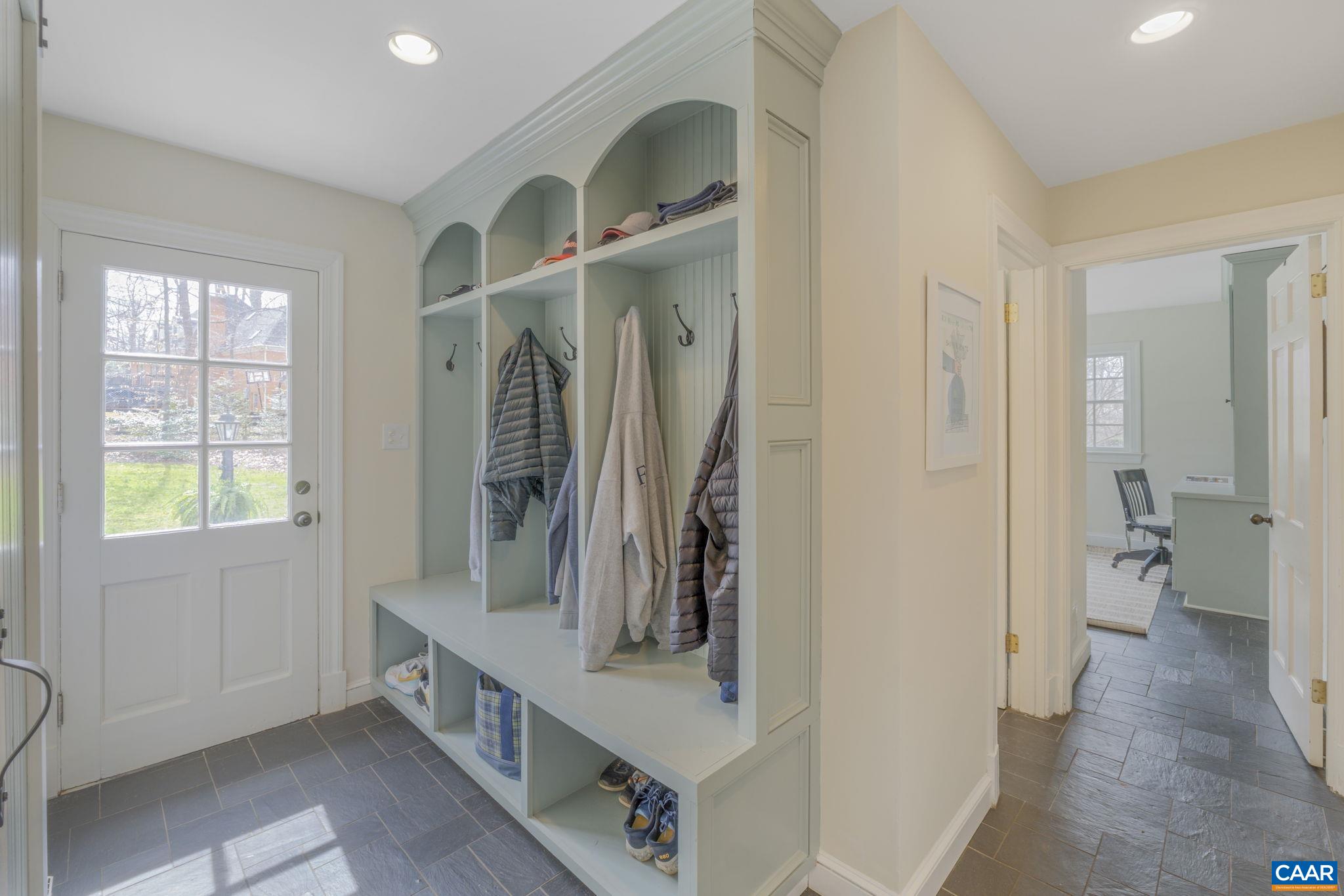 849 FLORDON DR