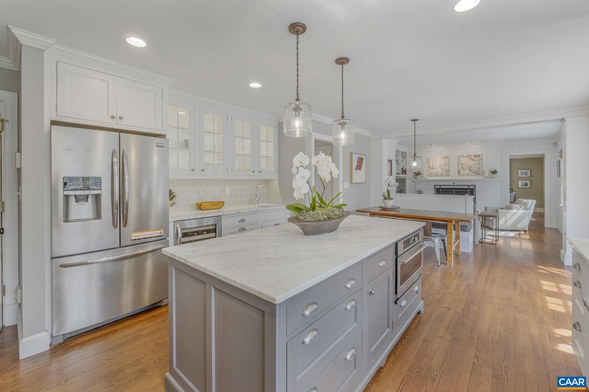 849 FLORDON DR