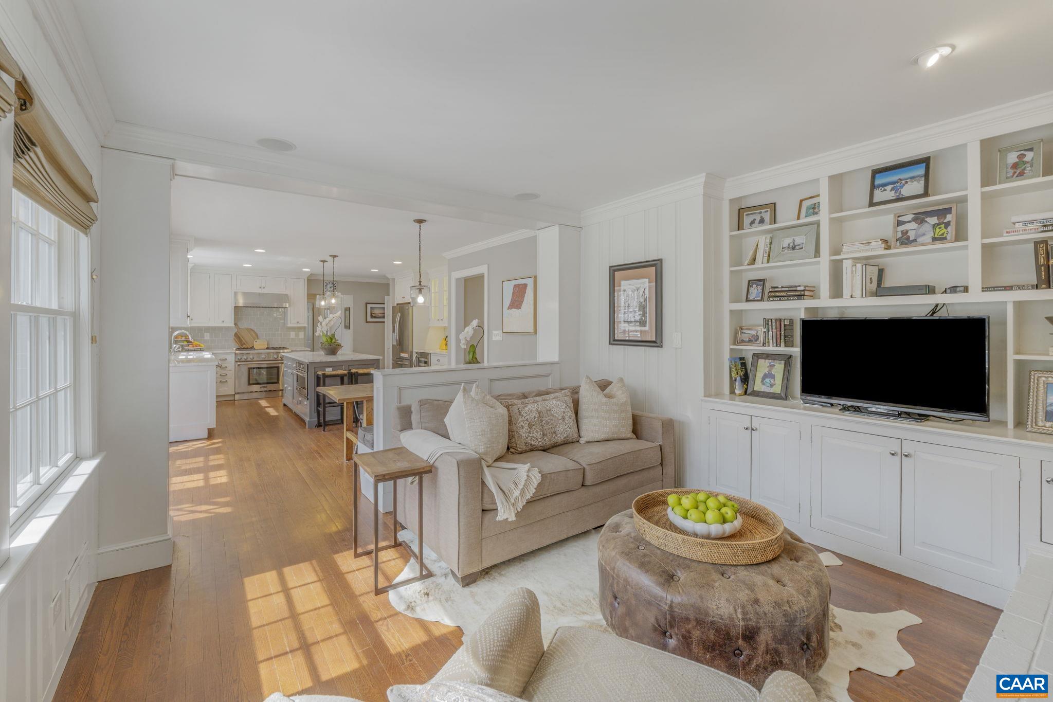849 FLORDON DR