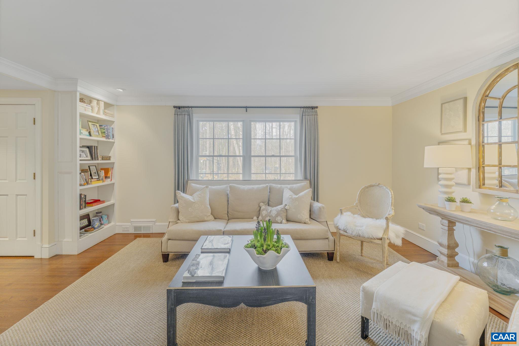 849 FLORDON DR