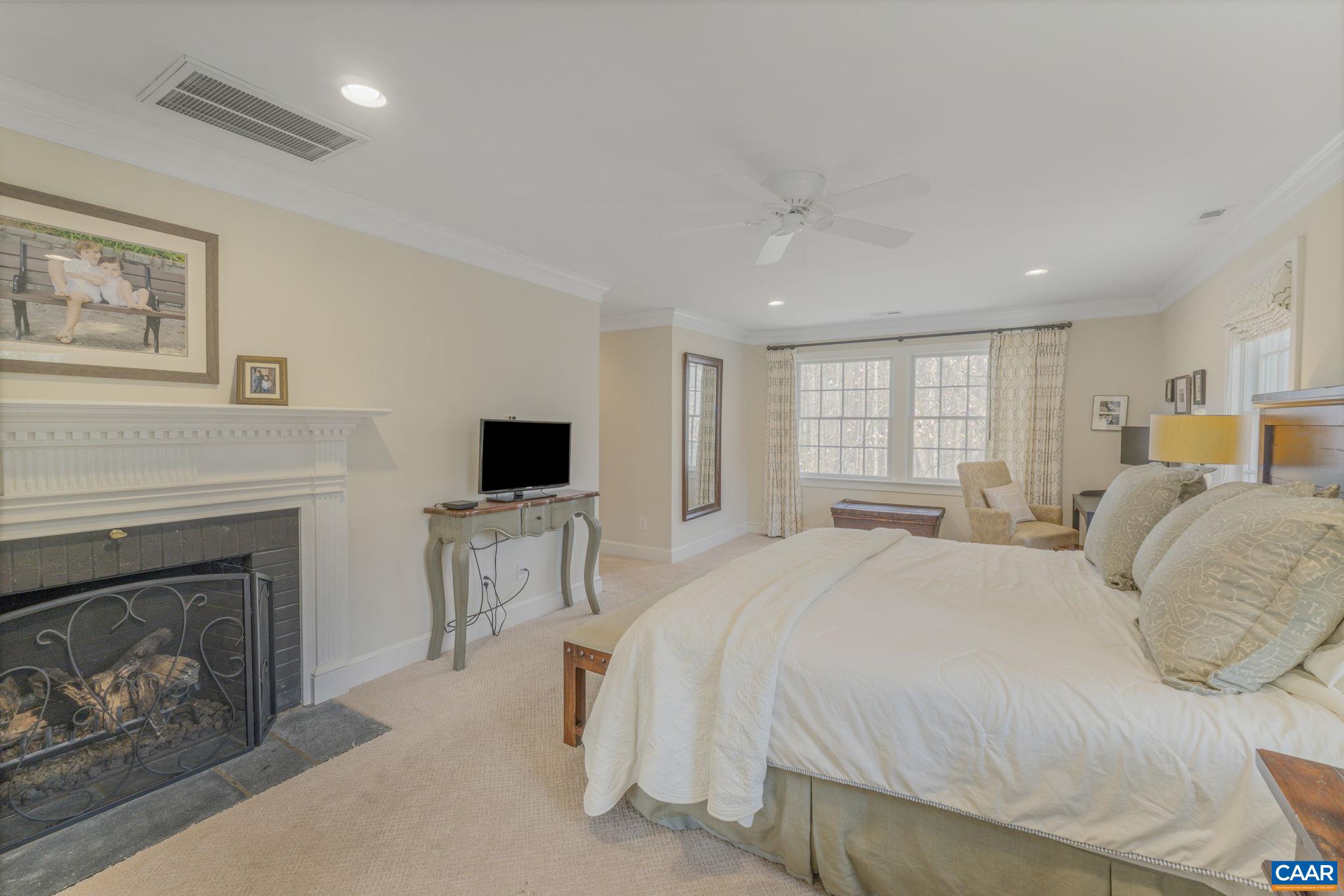 849 FLORDON DR