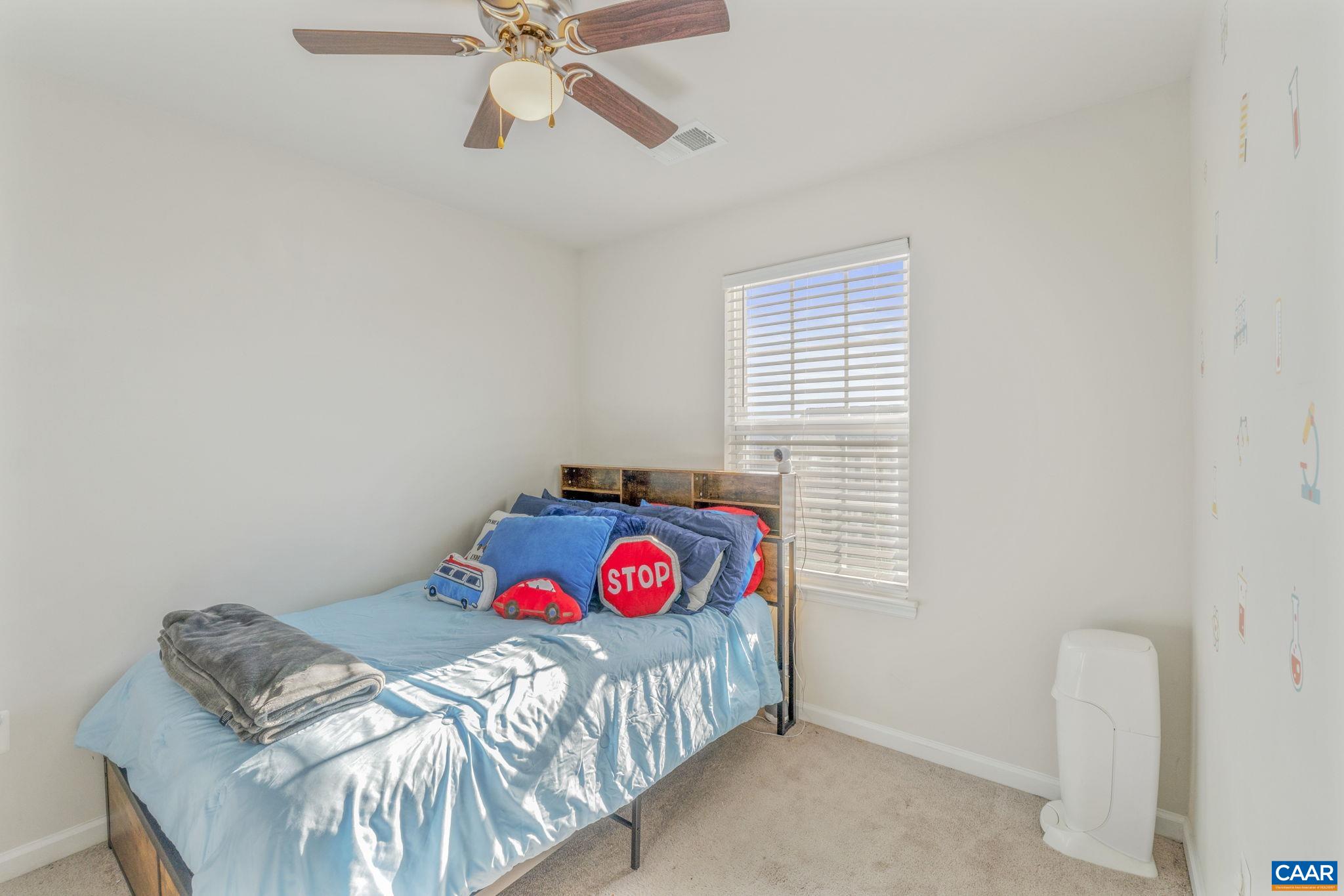 2086 ELM TREE CT
