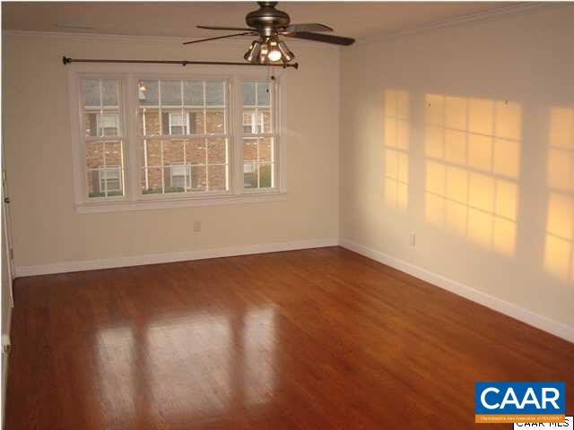 160 HESSIAN HILLS WAY Unit: 4