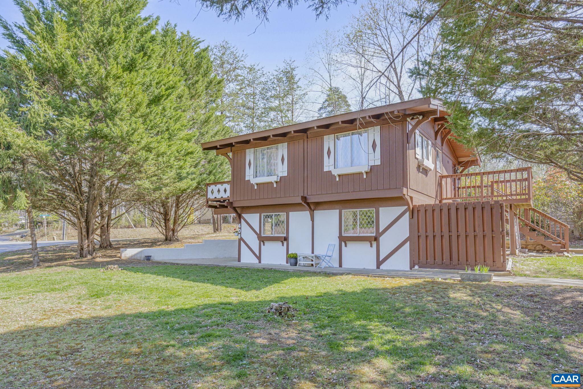 408 MT PLEASANT DR