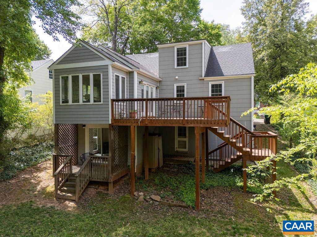 1614 ROSE HILL DR