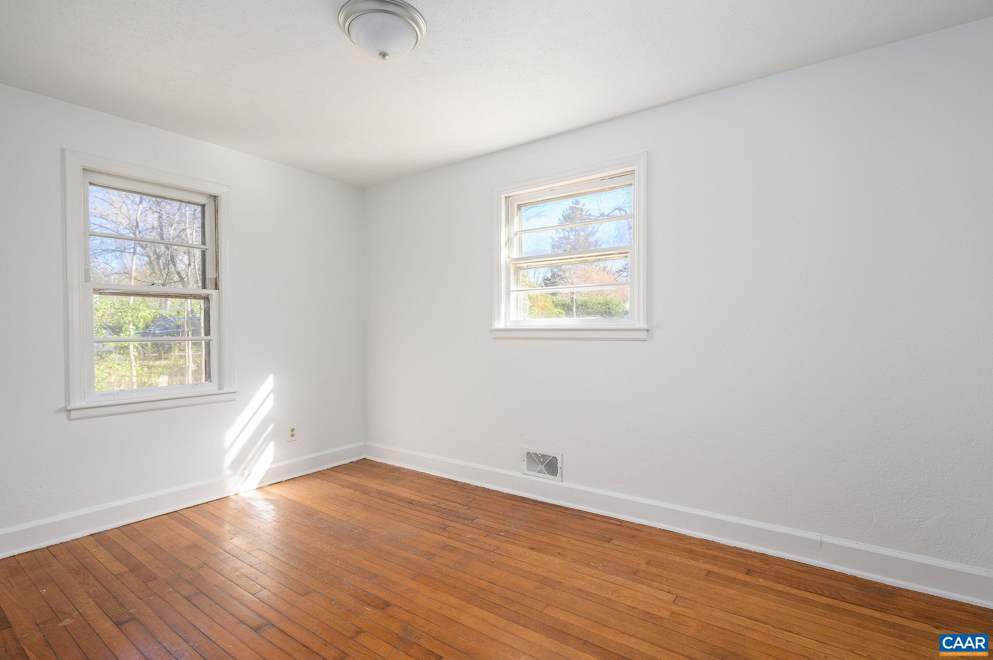 301 MONTE VISTA AVE