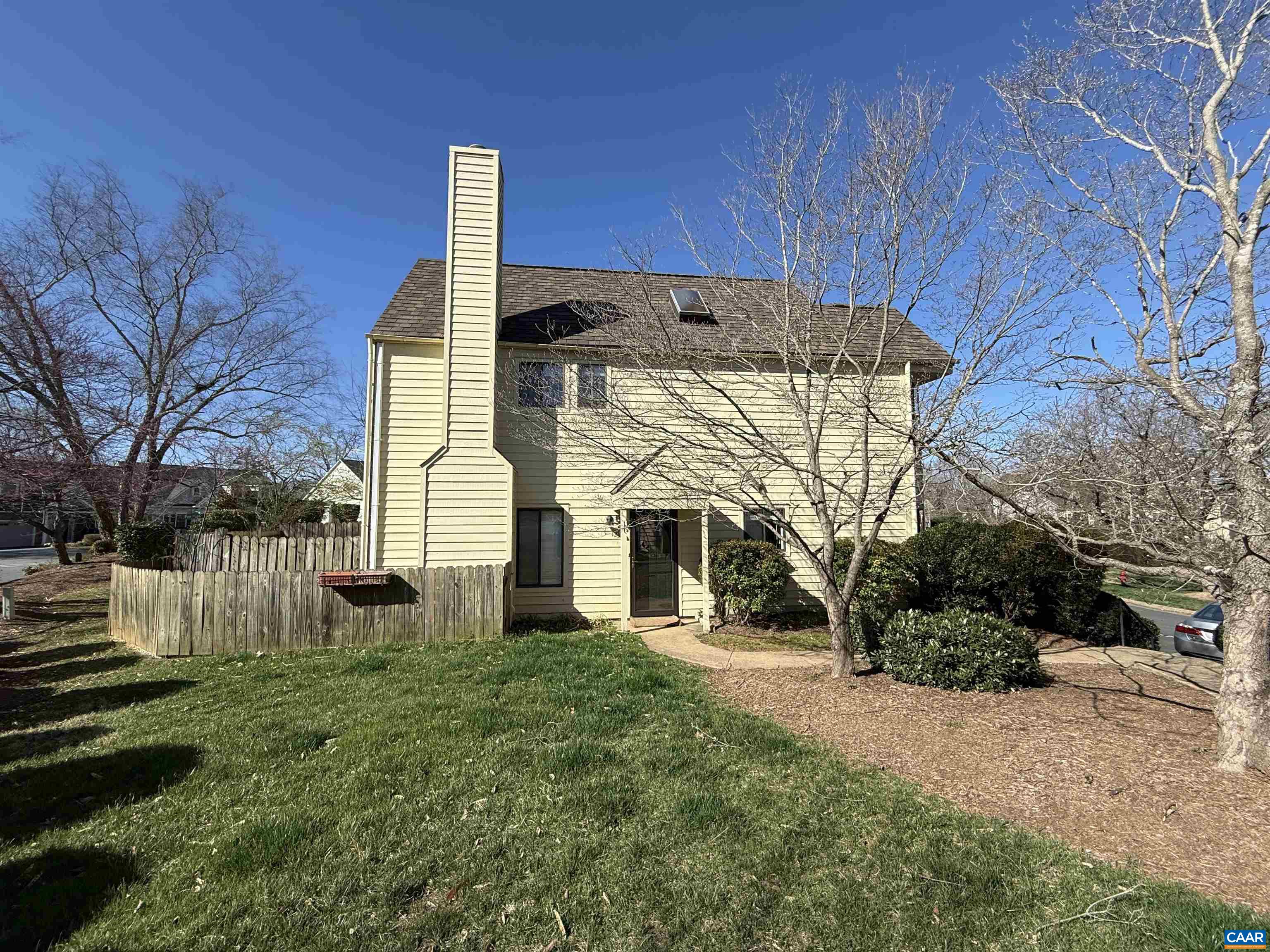 1231 CHATHAM RDG