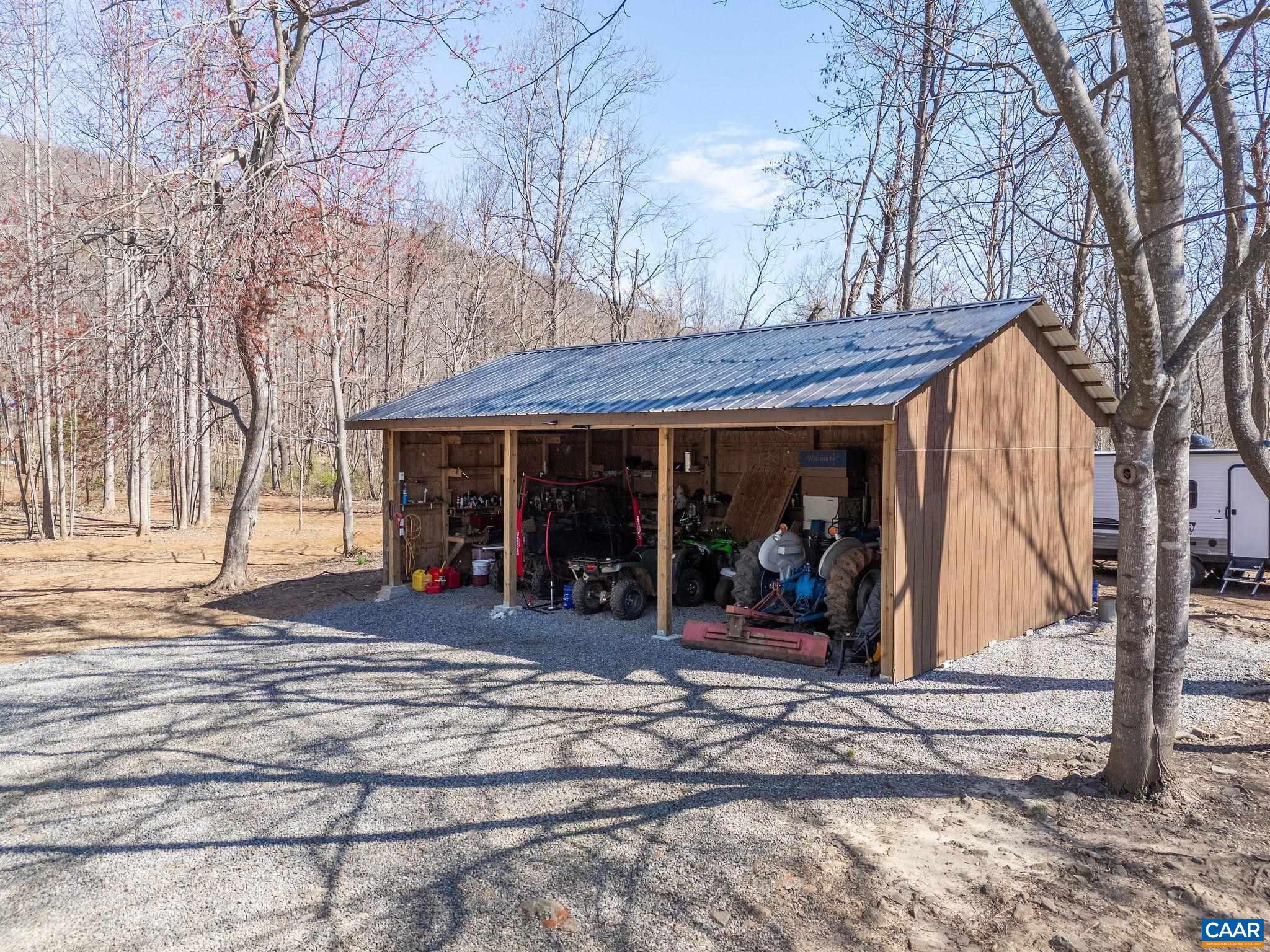1481 RED BIRD DR