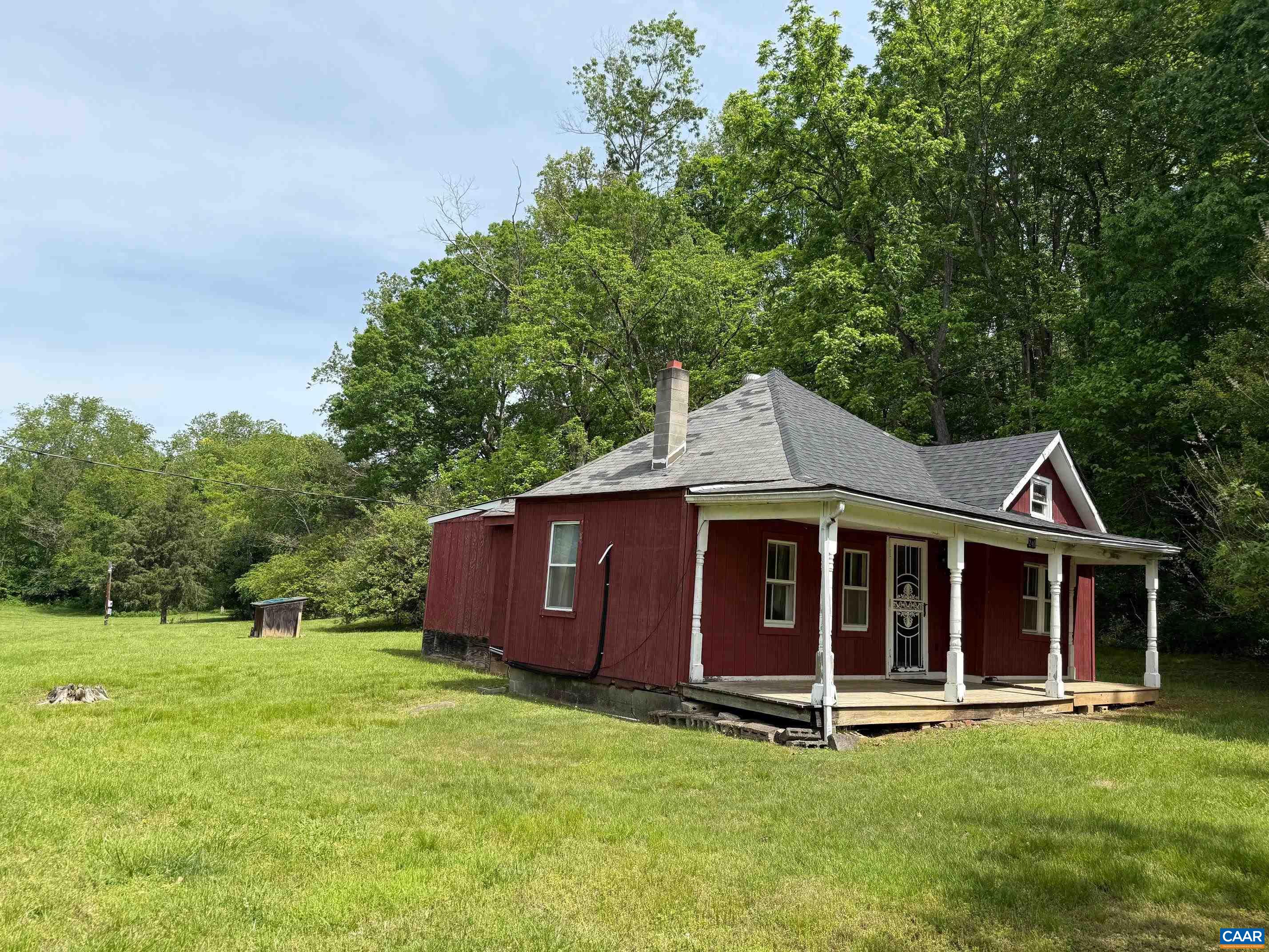 240 BLUNDELL HOLLOW RD