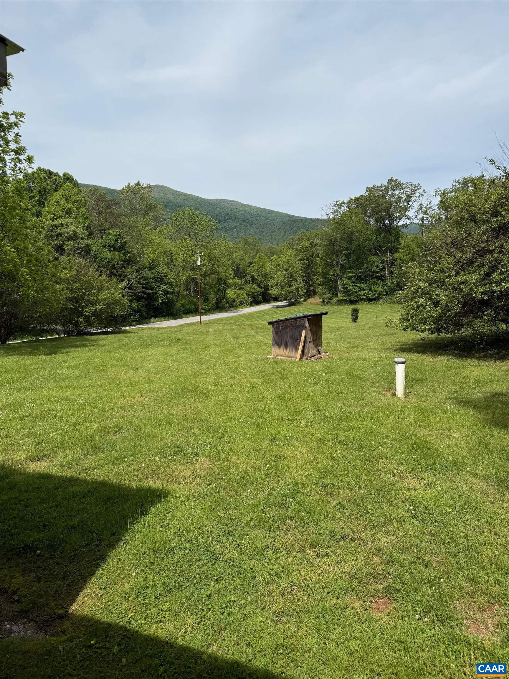 240 BLUNDELL HOLLOW RD