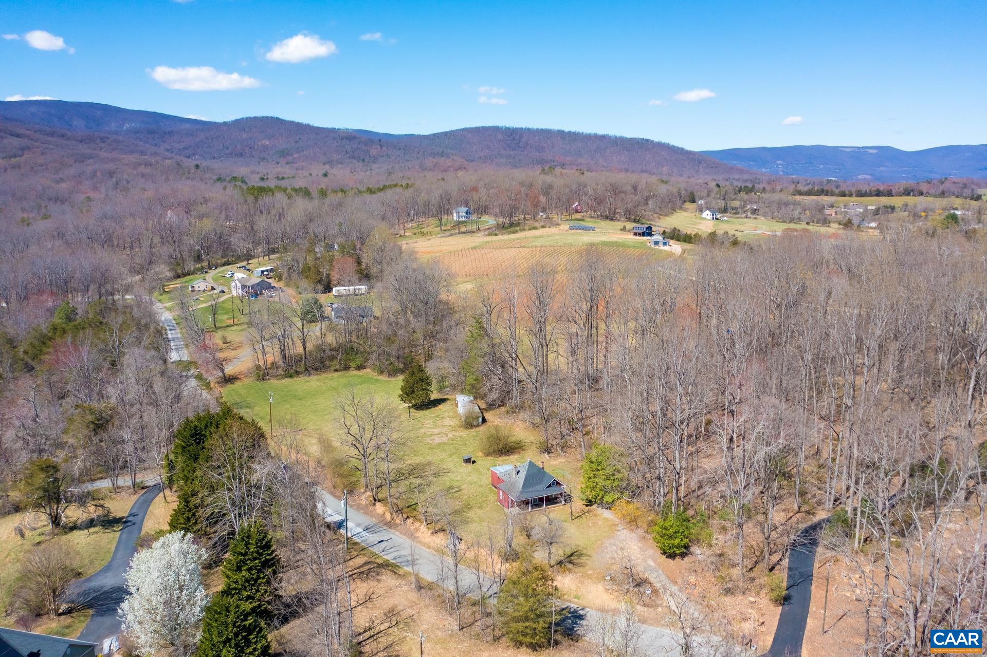 240 BLUNDELL HOLLOW RD