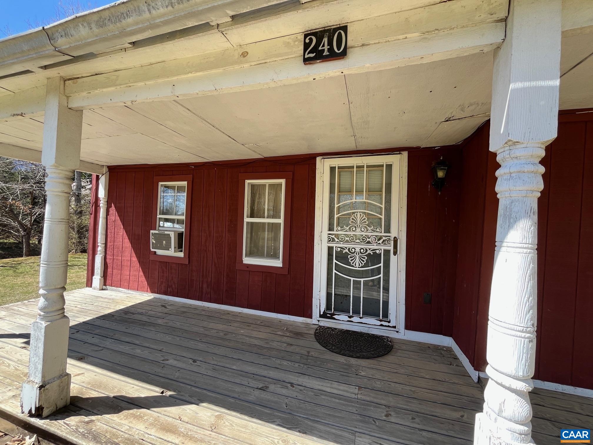 240 BLUNDELL HOLLOW RD