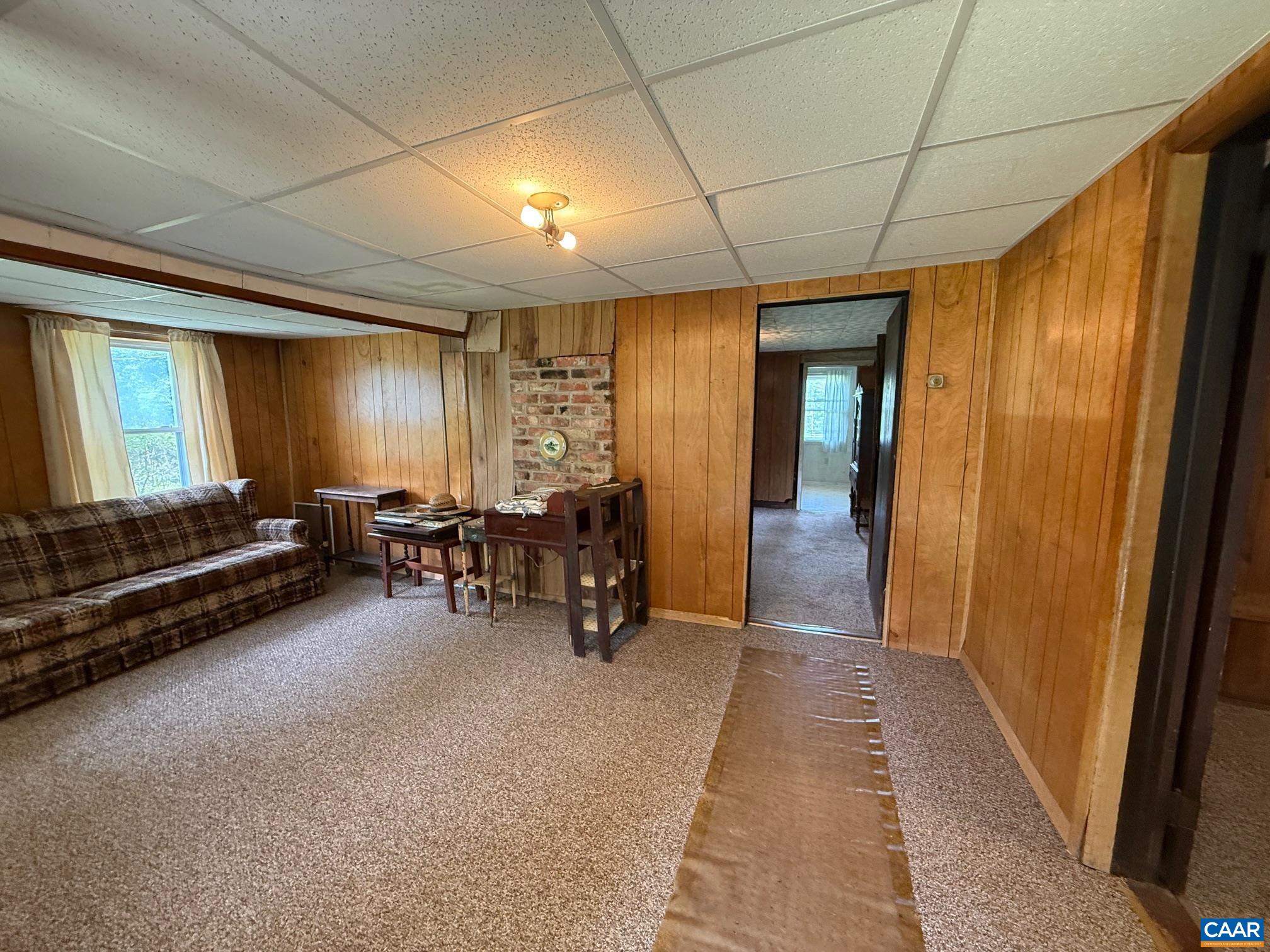 240 BLUNDELL HOLLOW RD