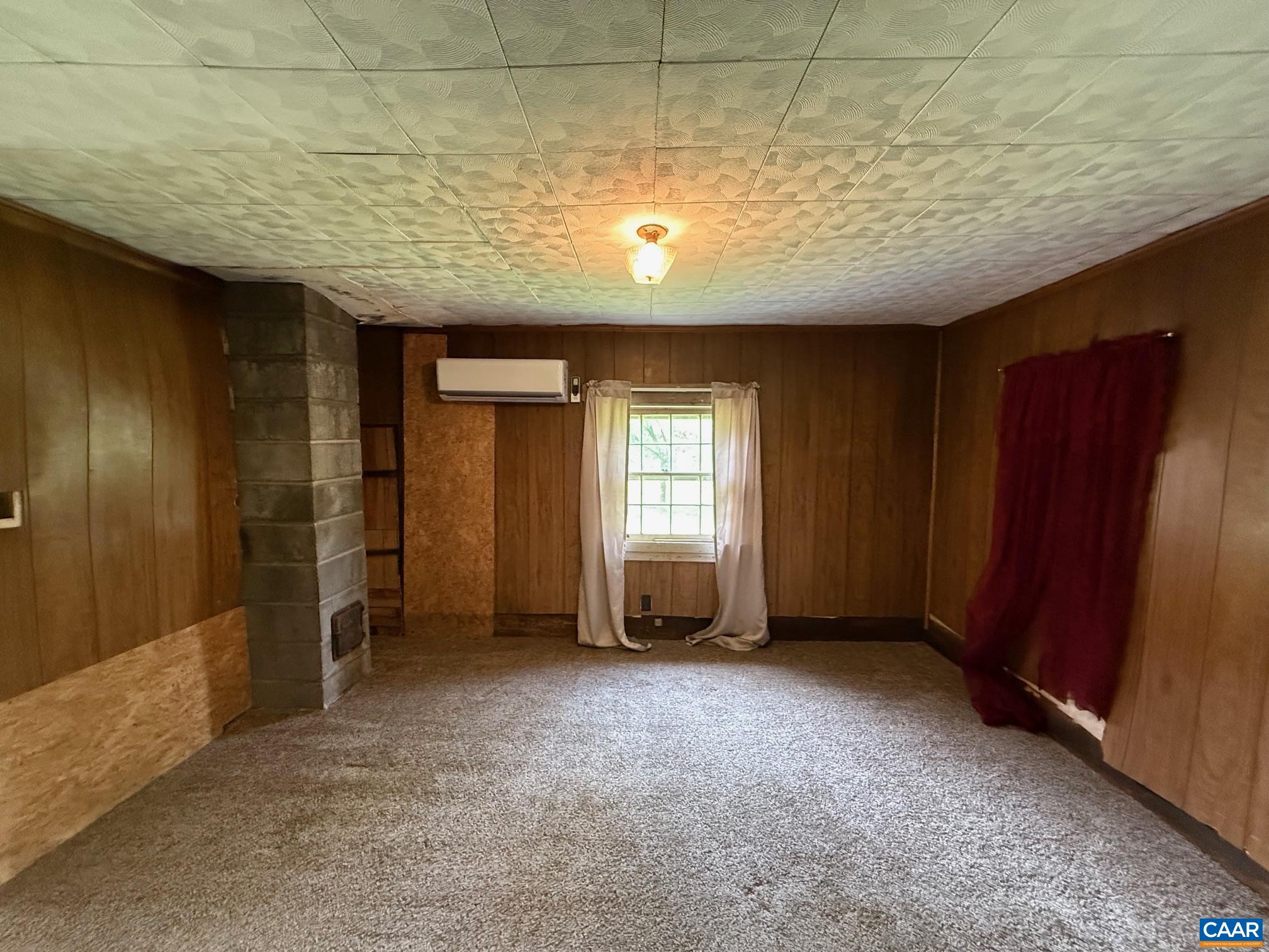 240 BLUNDELL HOLLOW RD