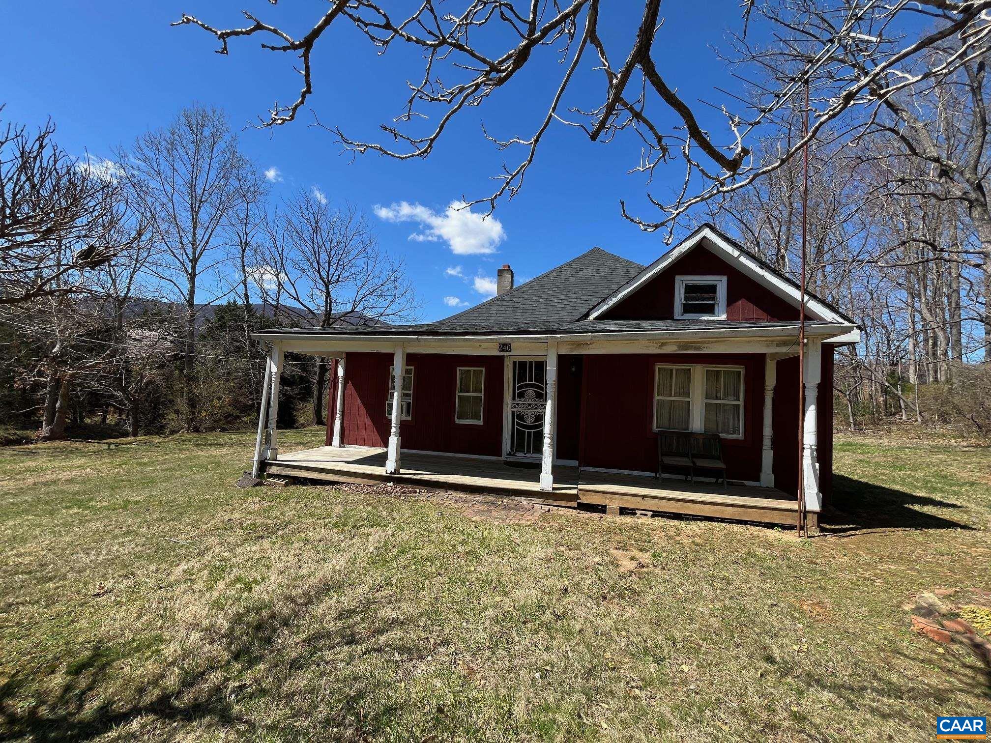 240 BLUNDELL HOLLOW RD