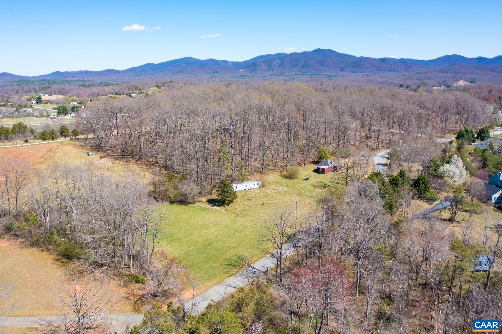 240 BLUNDELL HOLLOW RD