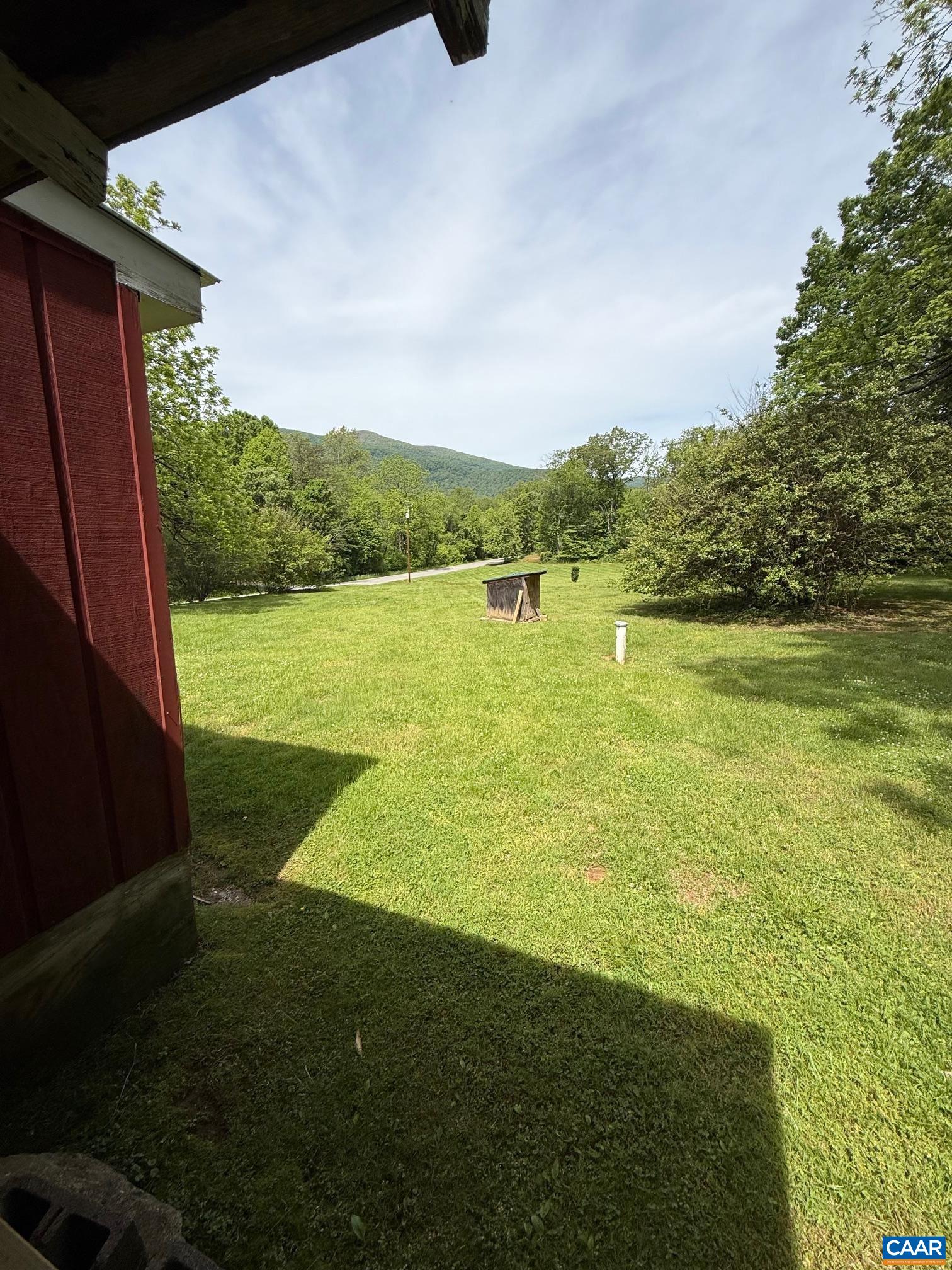 240 BLUNDELL HOLLOW RD