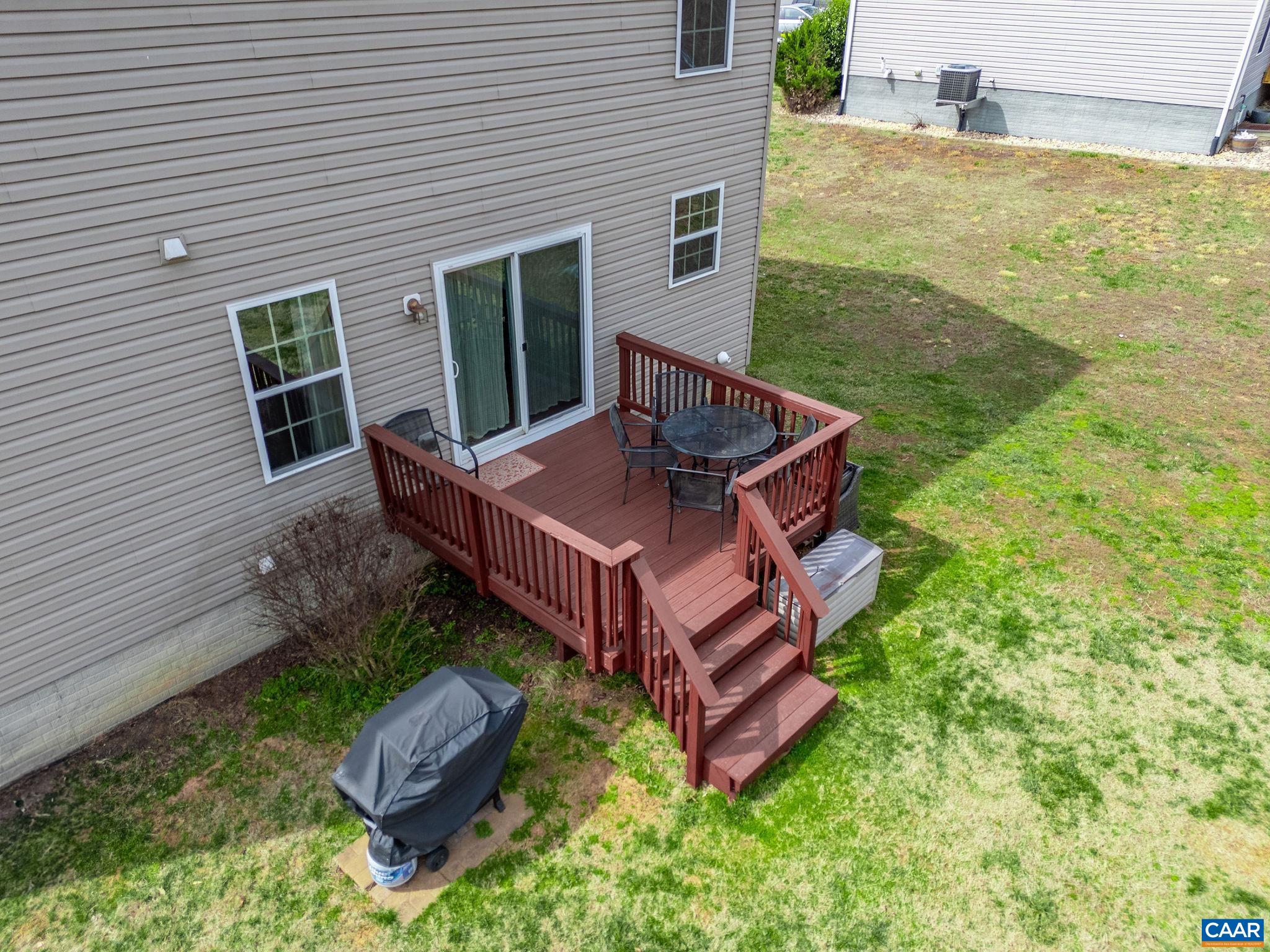 663 JUSTIN DR