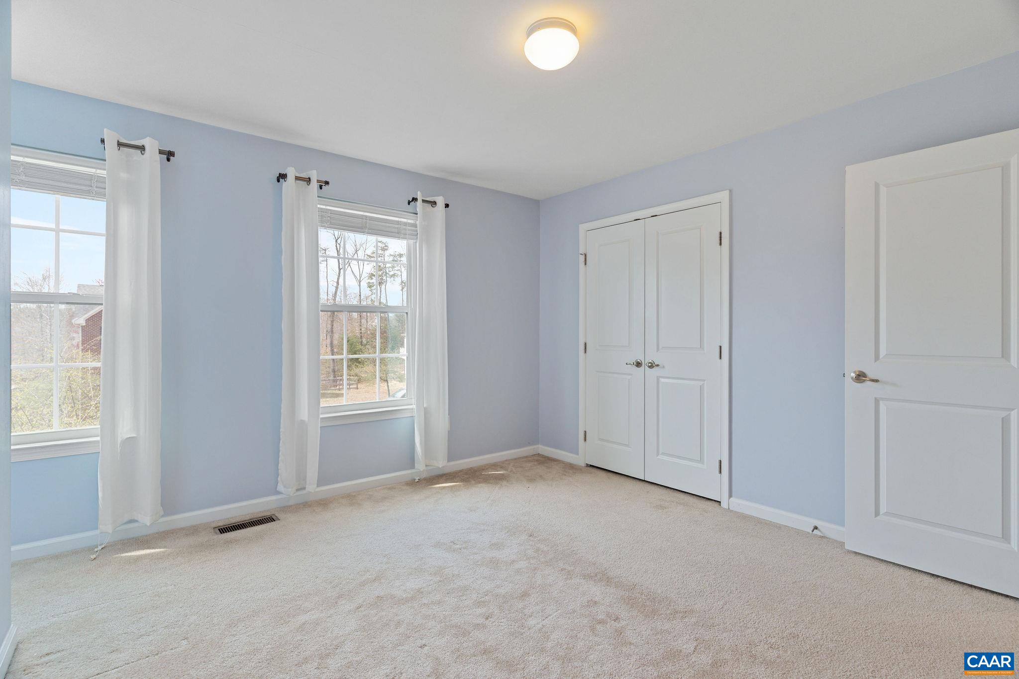 663 JUSTIN DR