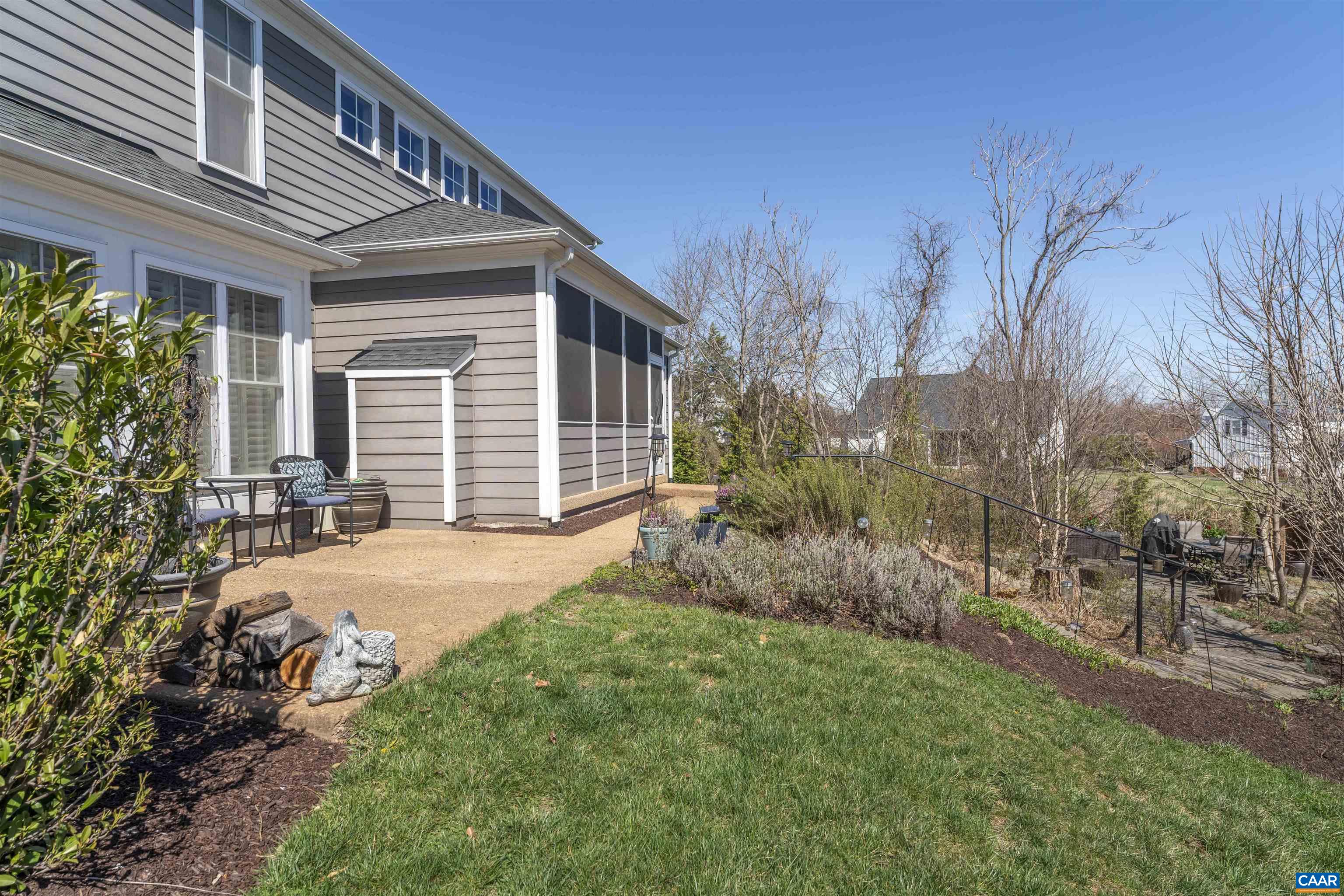 7680 BIRCHWOOD HILL RD