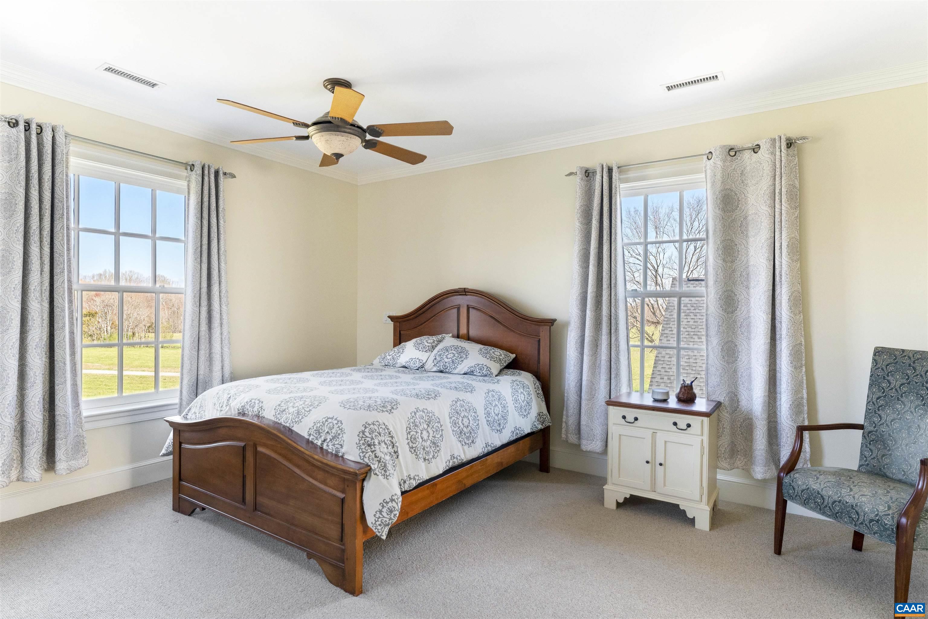247 JIM LANE RD