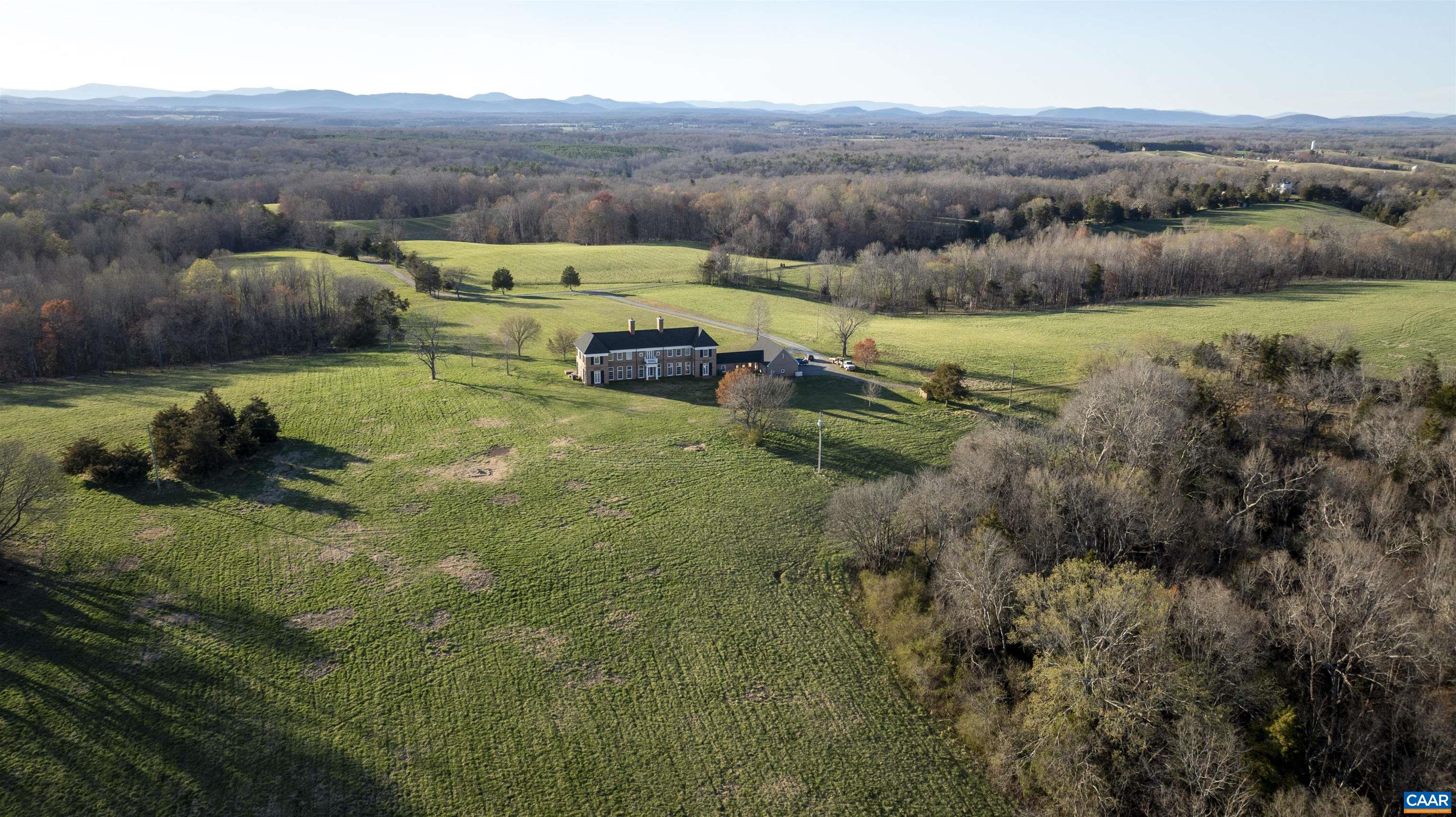 247 JIM LANE RD