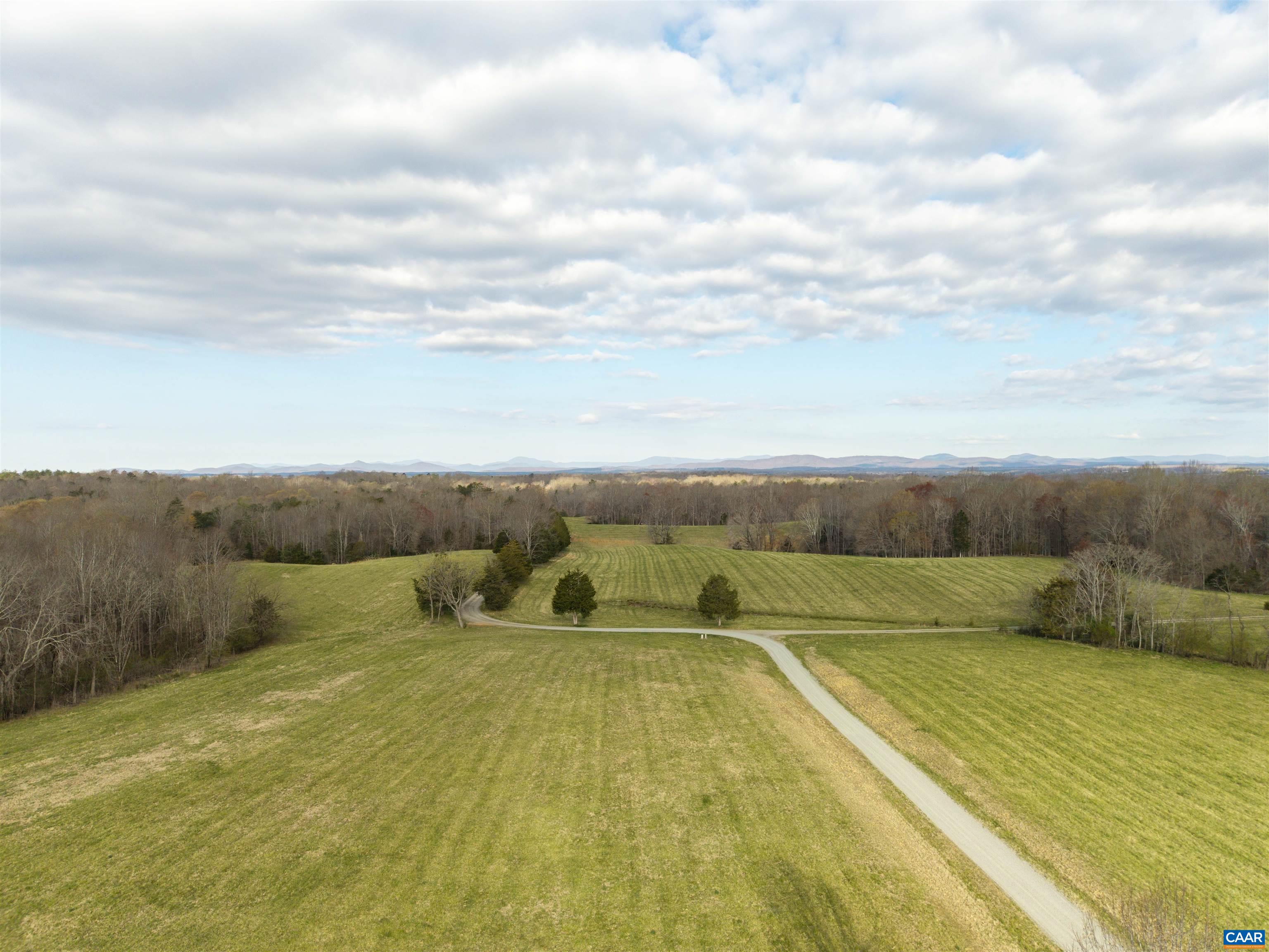 247 JIM LANE RD