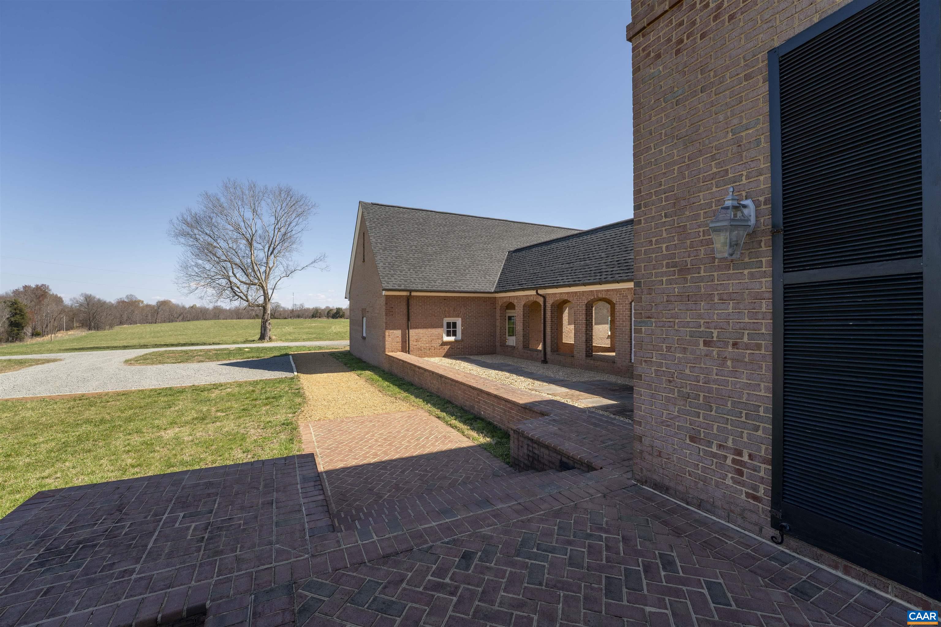 247 JIM LANE RD