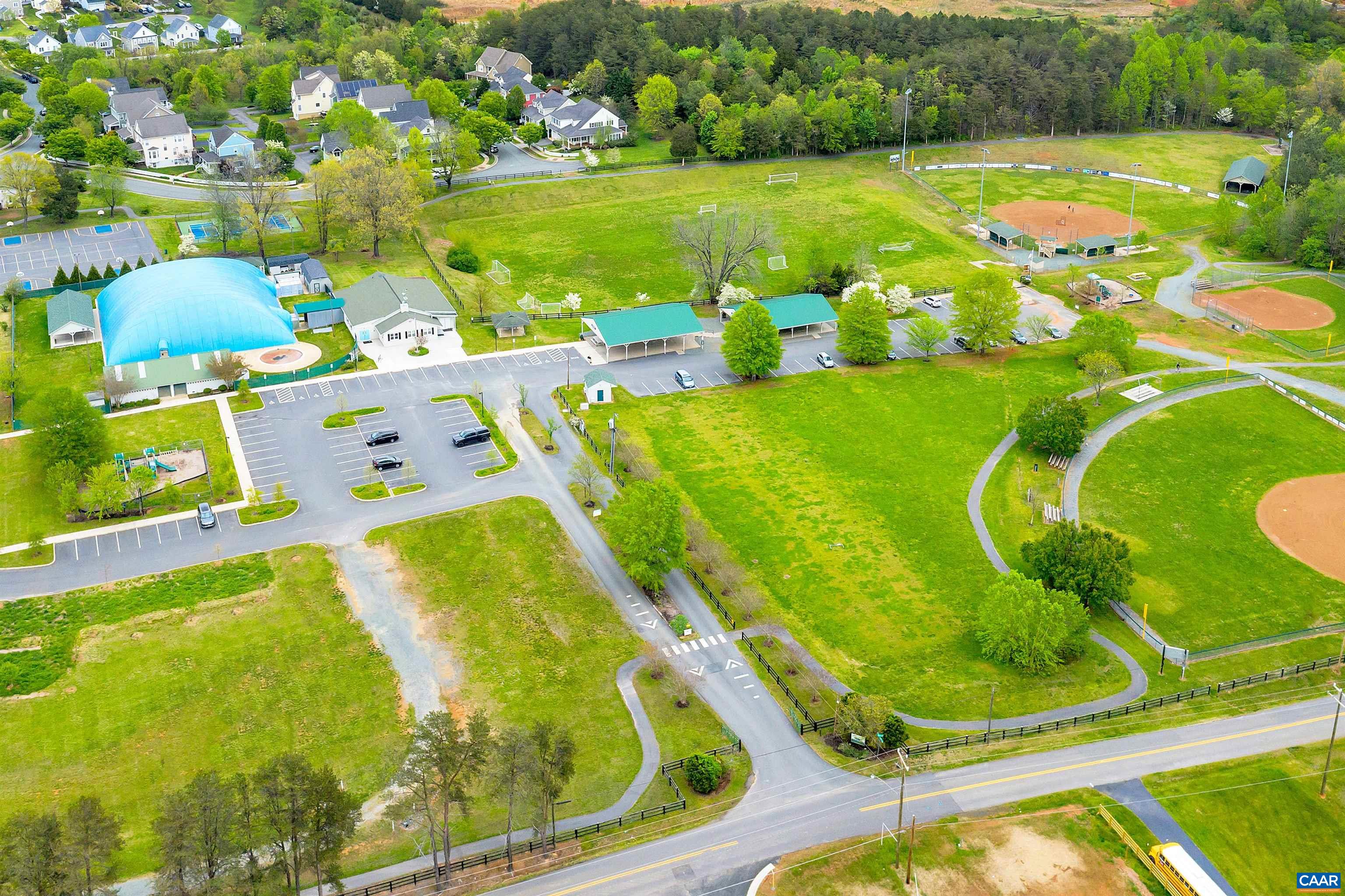 7127 BRADBURY CT